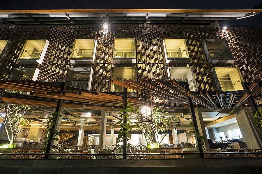Artotel Bali 4*