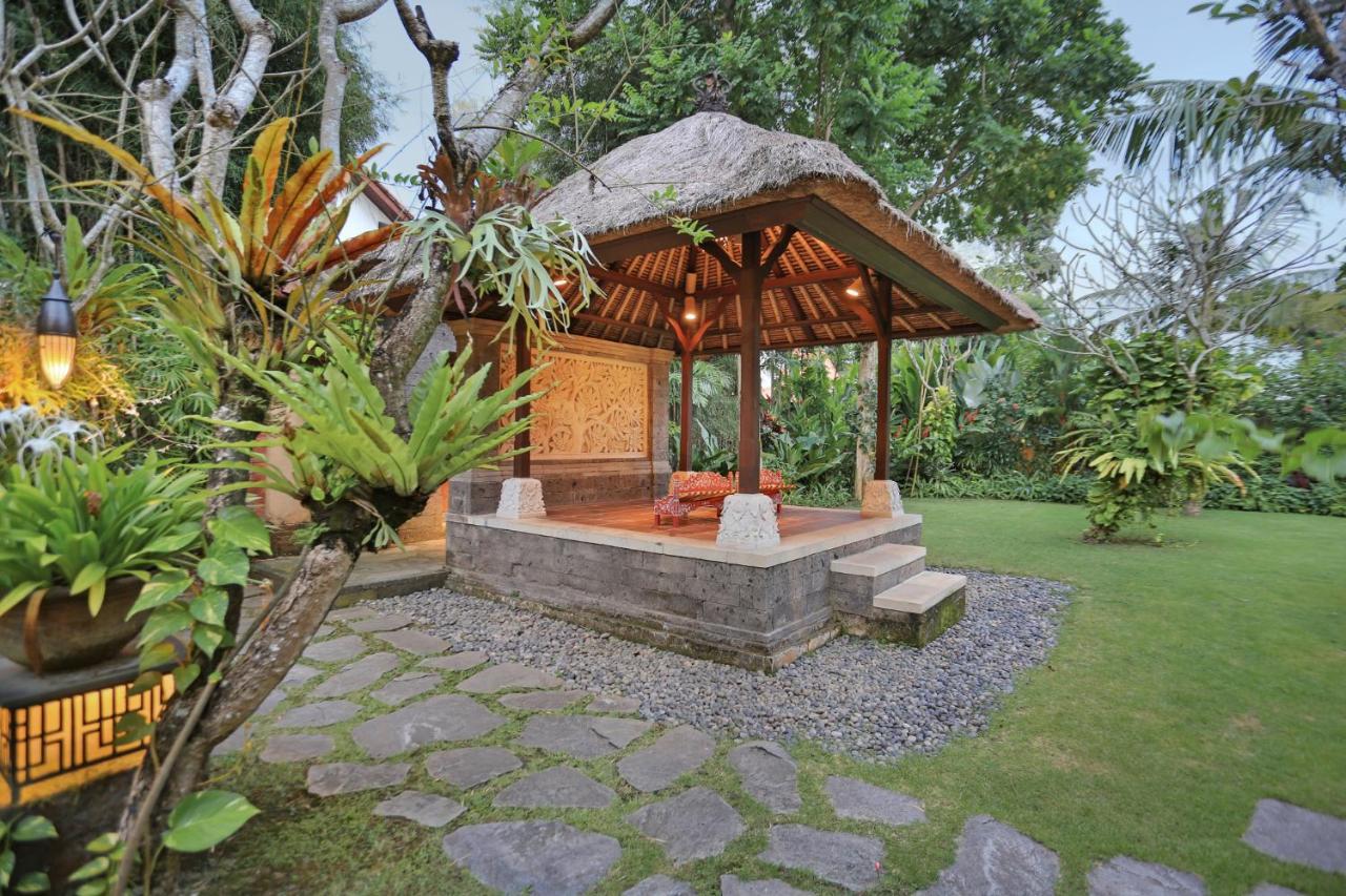 Manzelejepun & Pavilion 4*