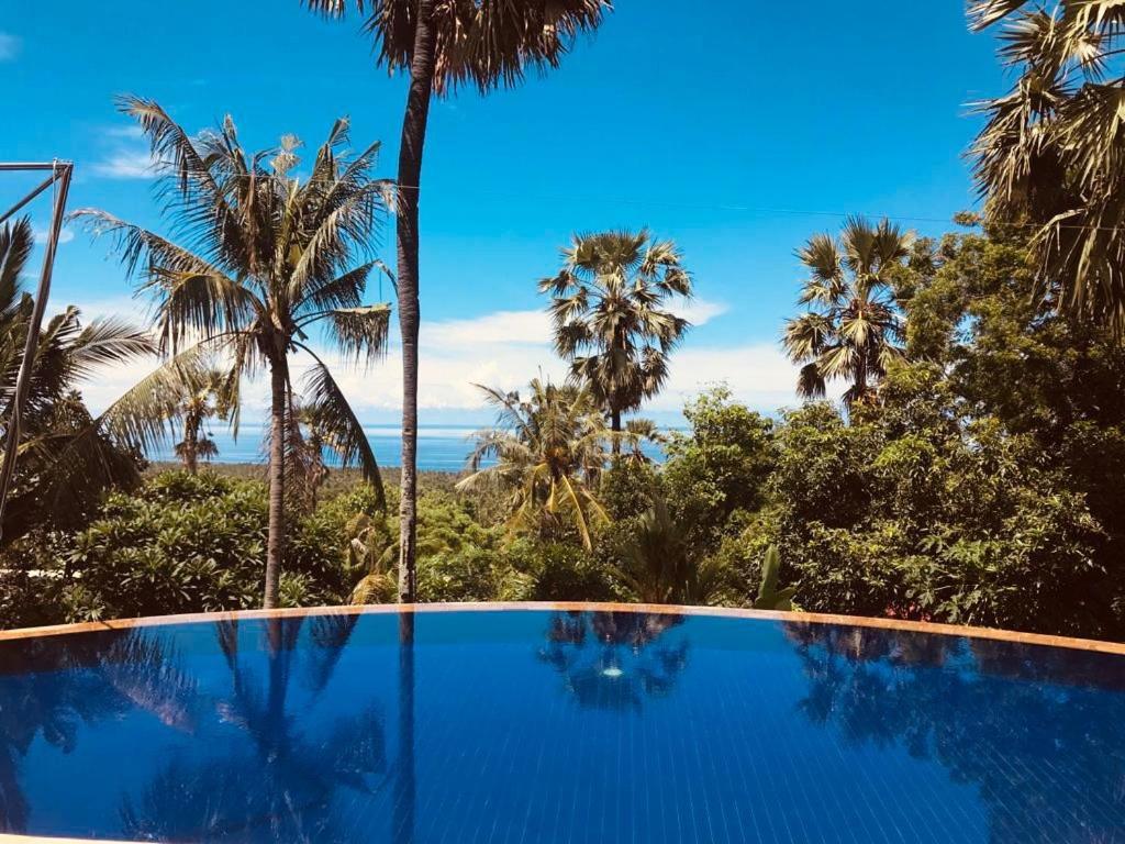 Cantik Sambirenteng Bed & Breakfast Gretek