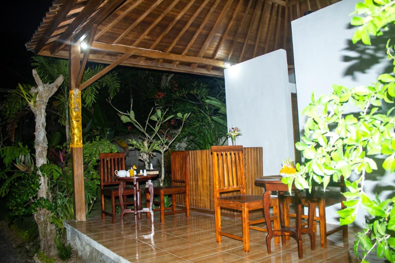 Kurnia & Sakti