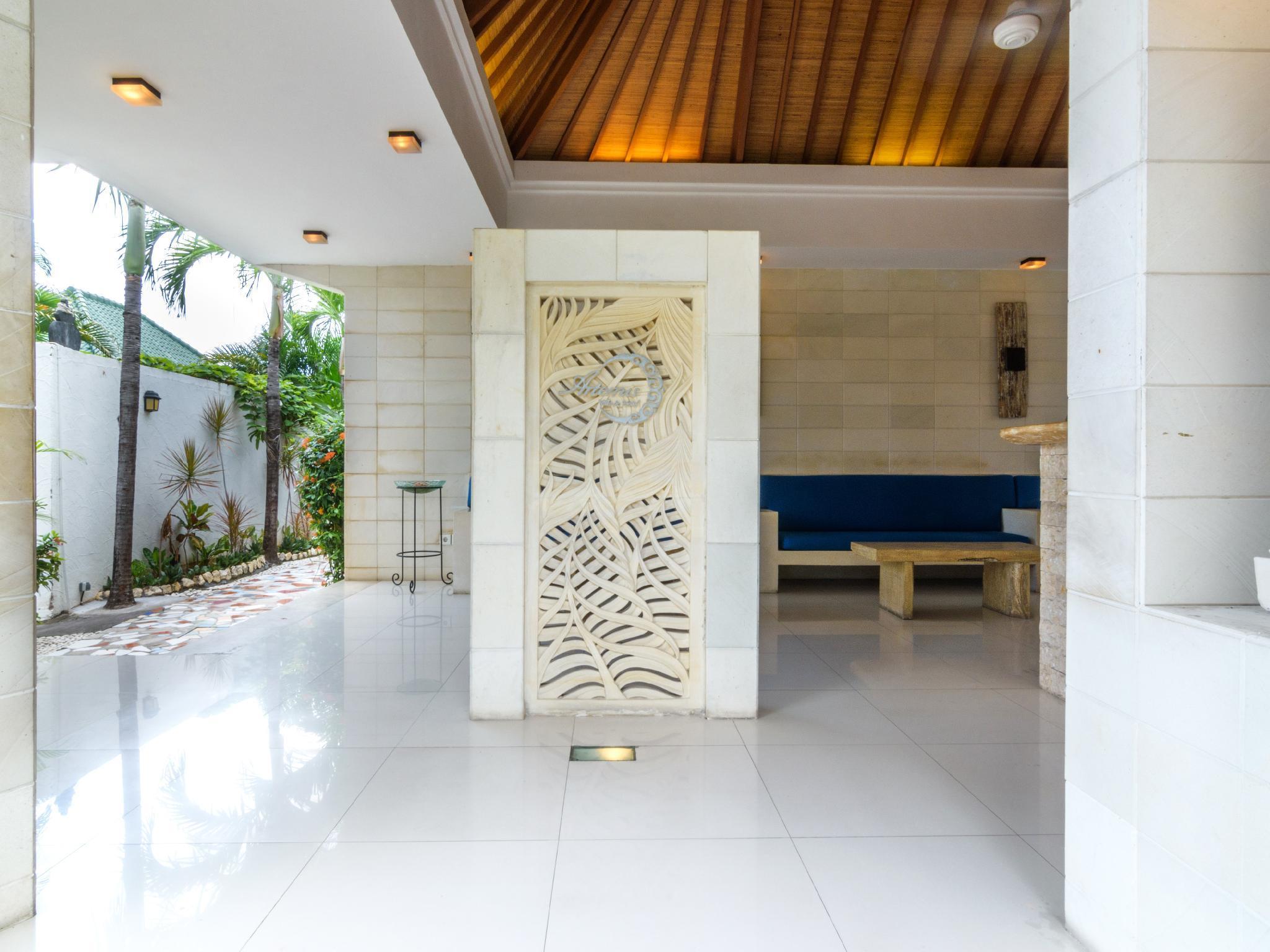 Artemis Holiday park Seminyak (Bali)
