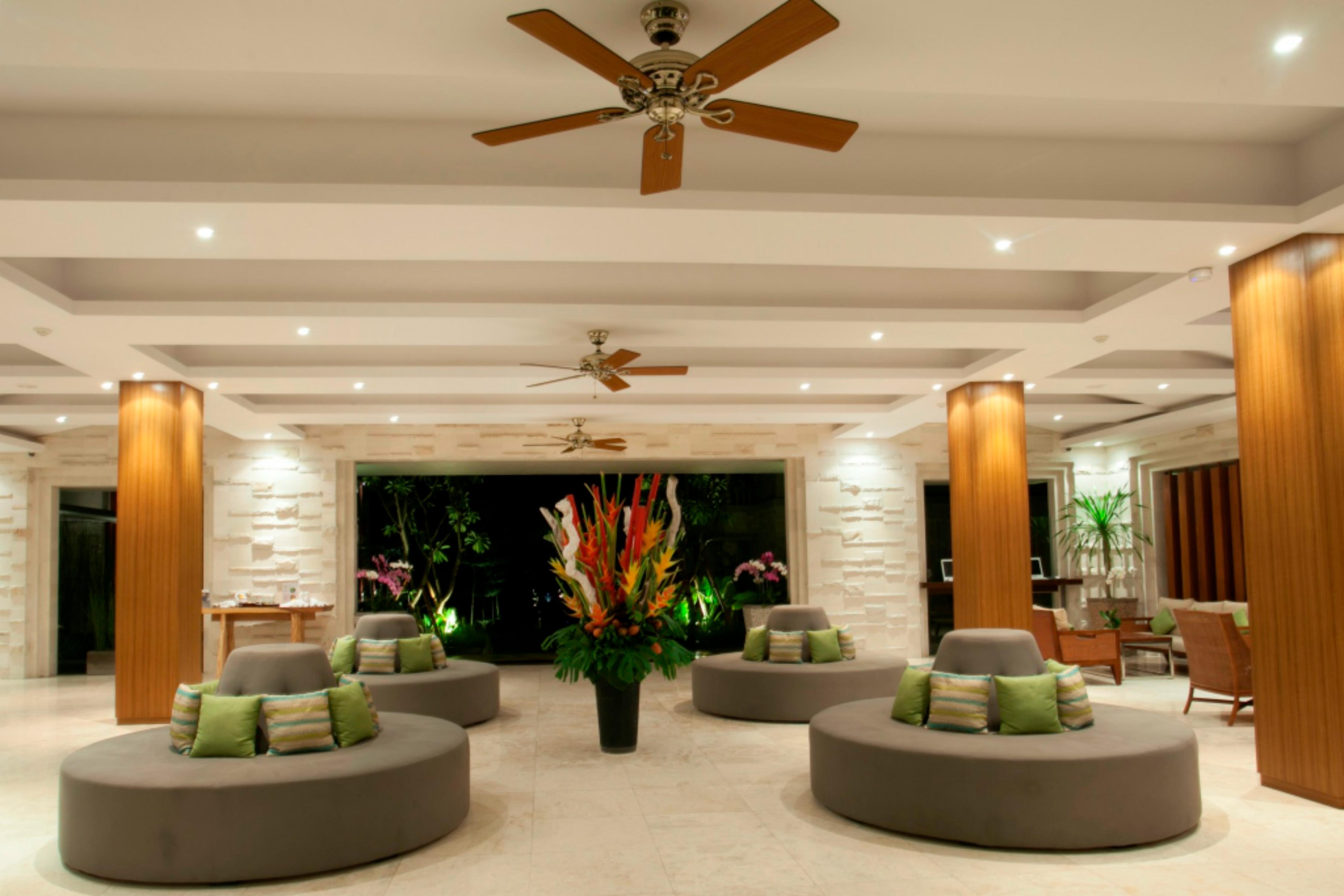 Grand Whiz Nusa Dua Bali 4*