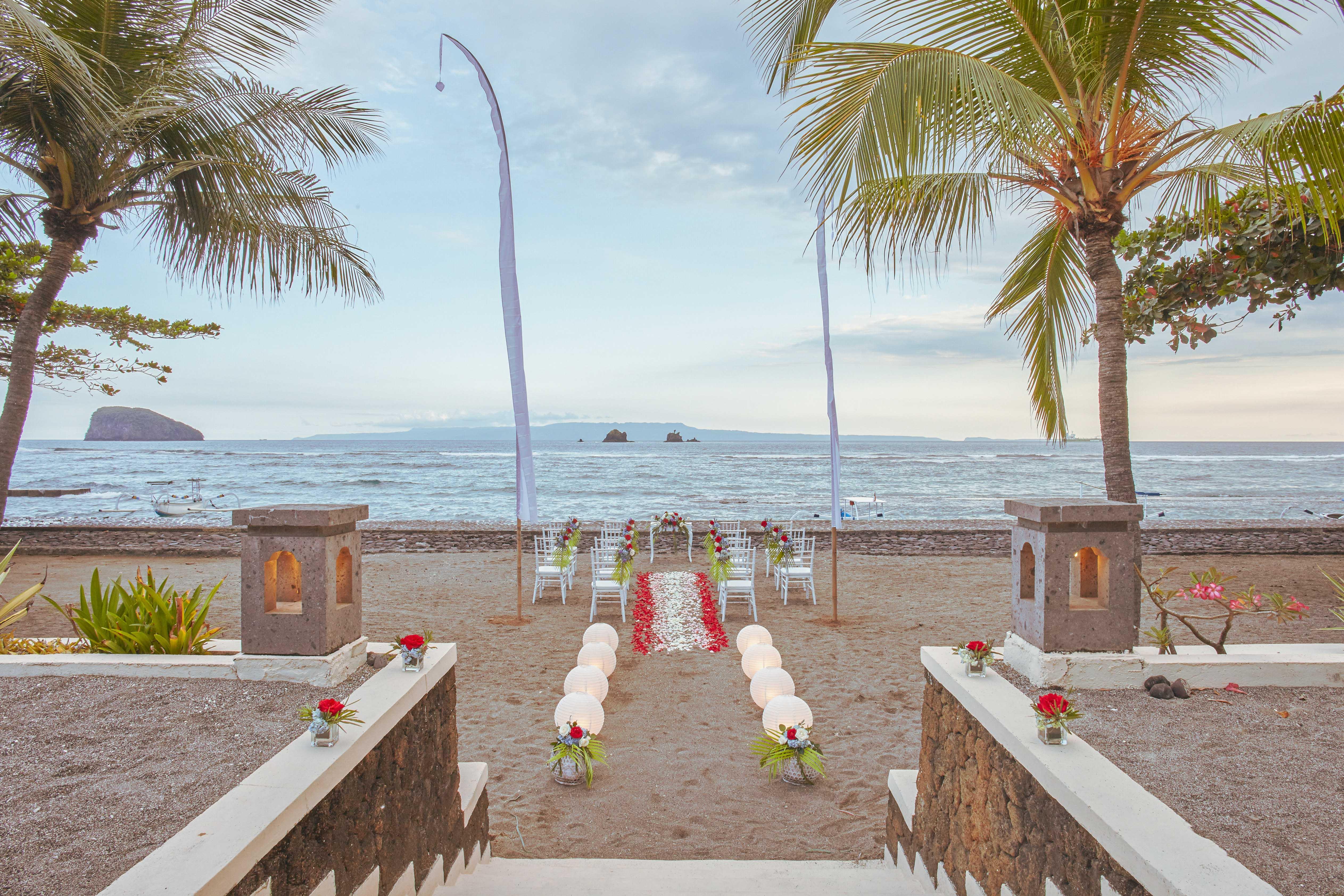 Resort Puri Bagus 4*