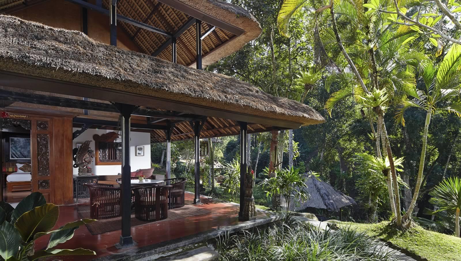 Resort Tjampuhan Spa 4*