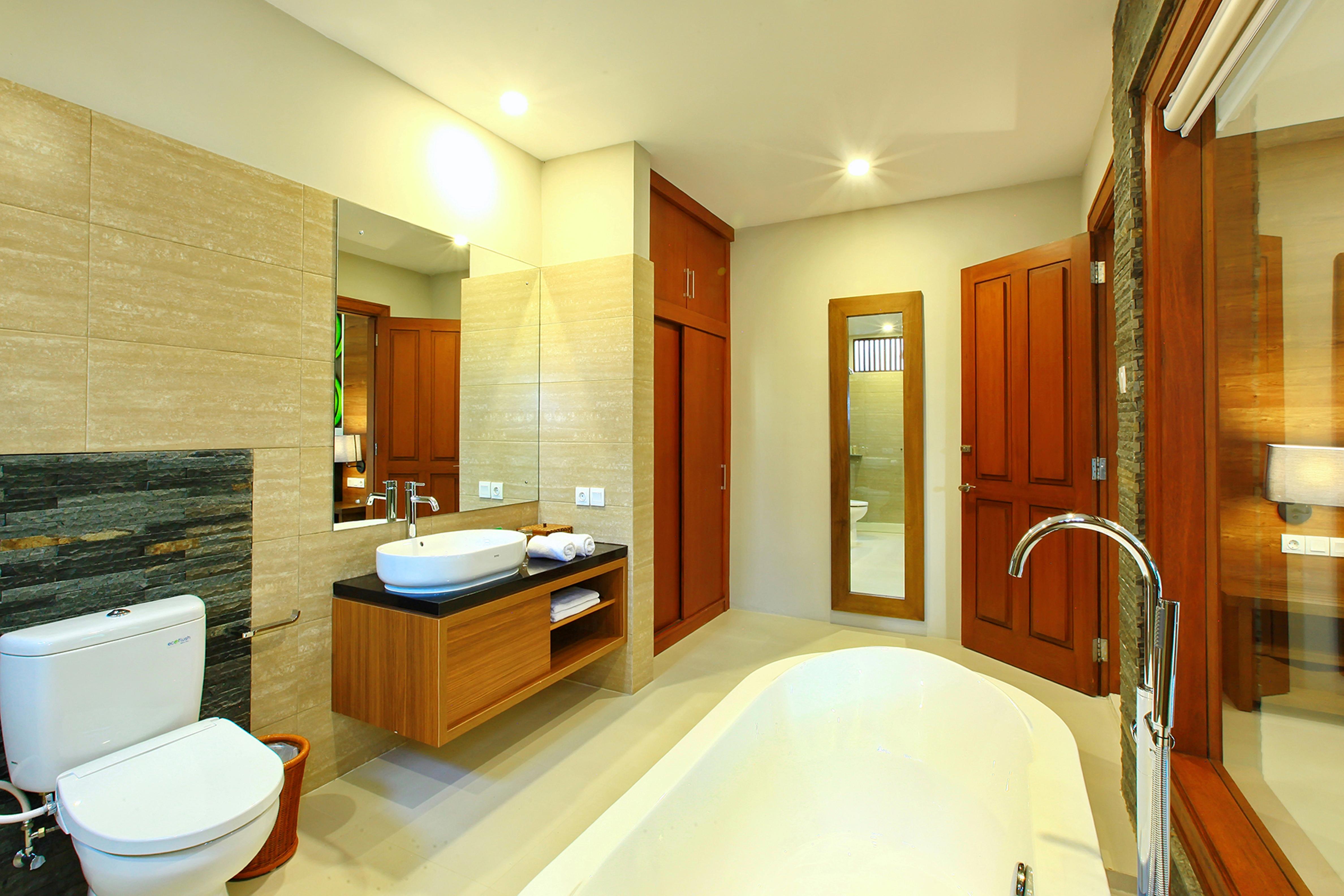 Mutiara Bali Boutique & Resort 4*