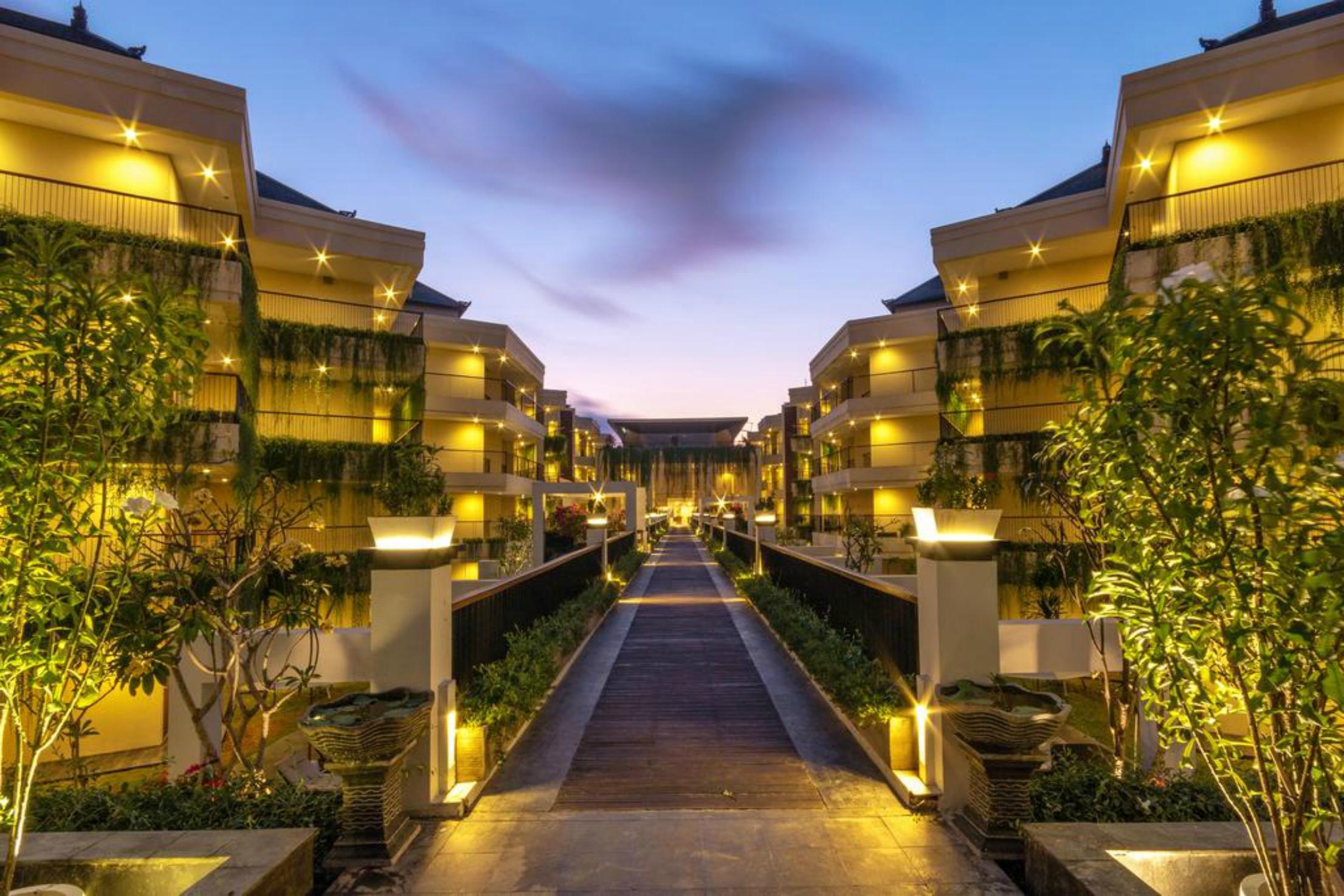 Hotel Vouk And Nusa Dua Bali 5*