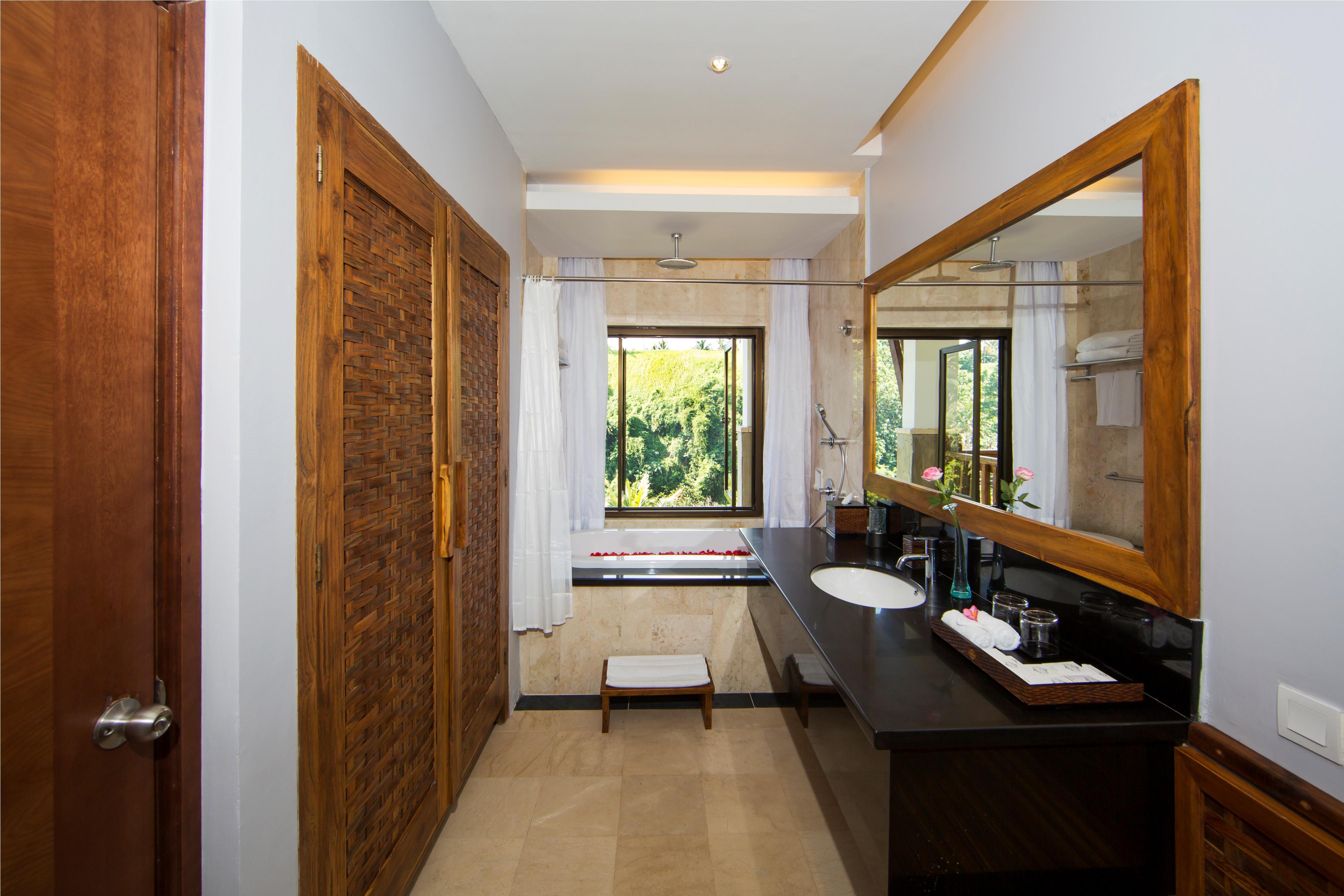 The Lokha Resort, & Ubud (Bali)