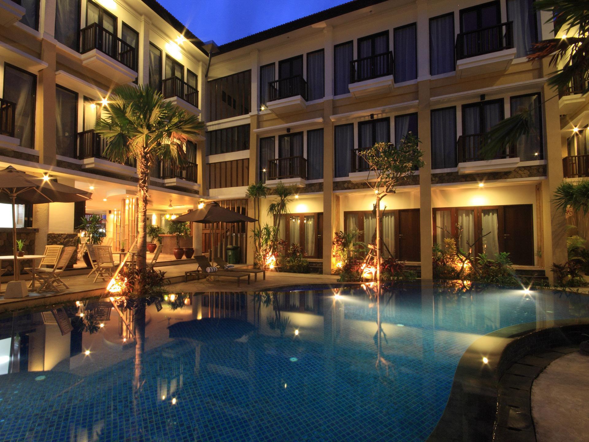 Suris Boutique 3*