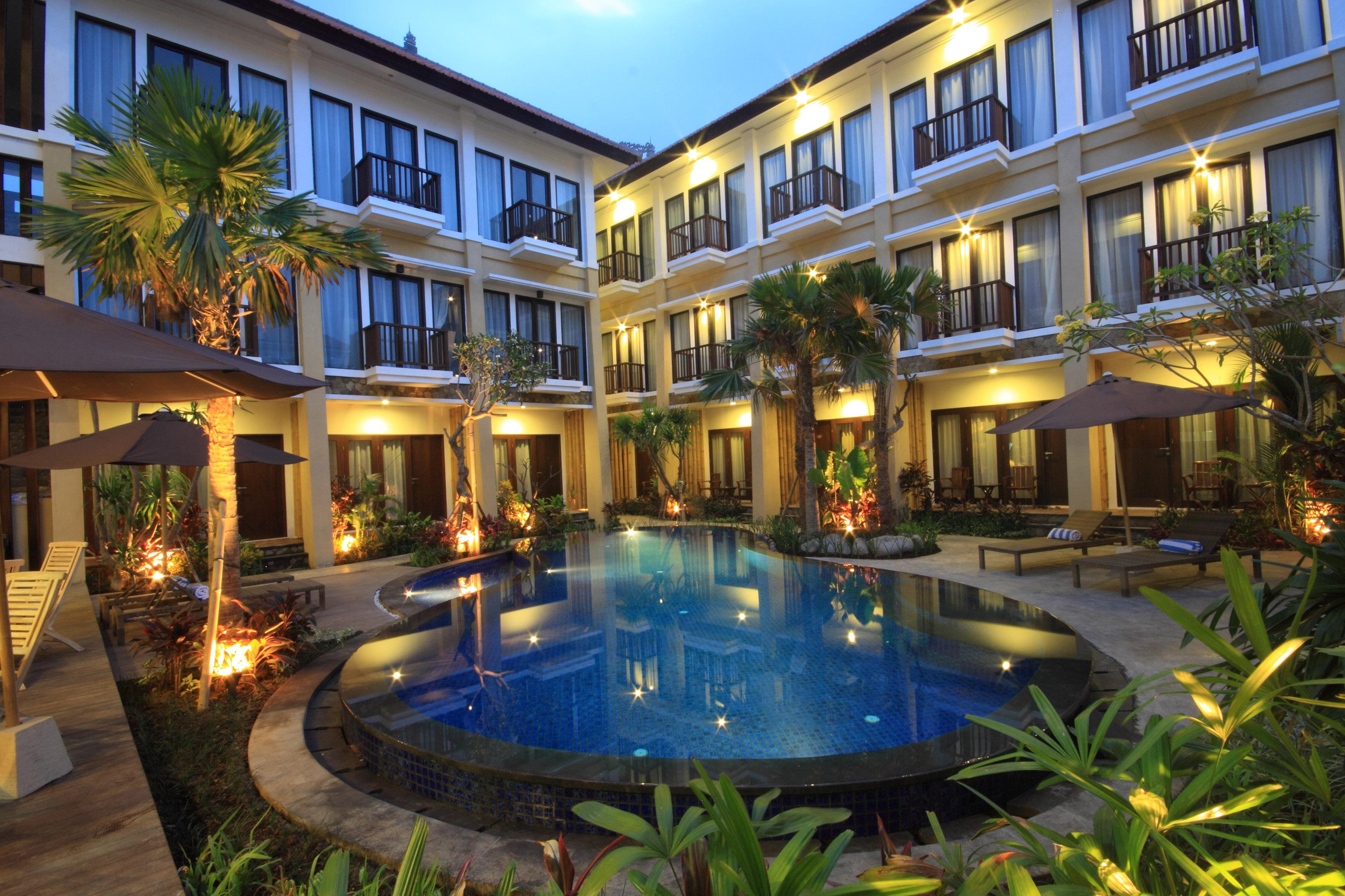 Suris Boutique Kuta (Bali)