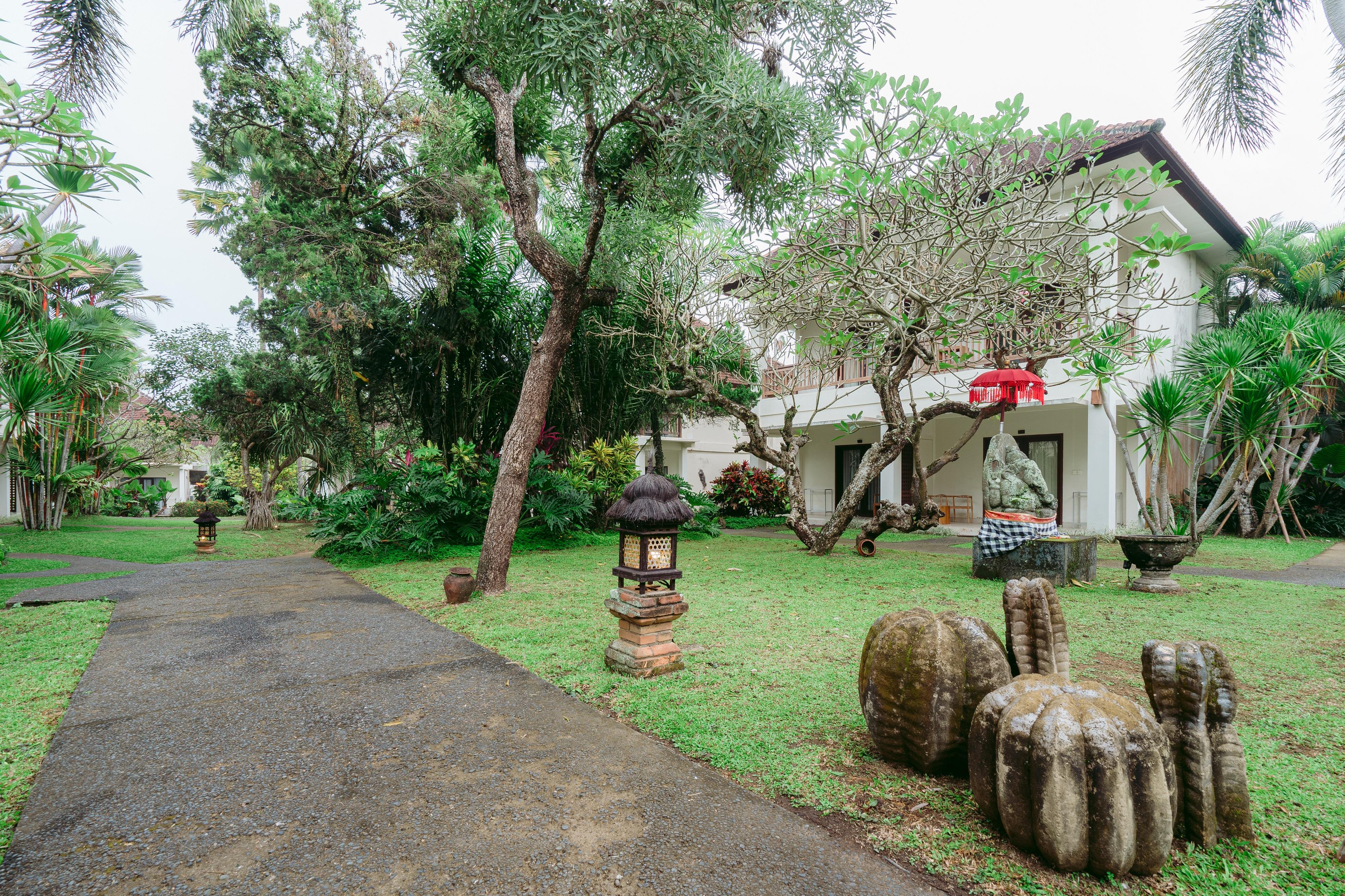 Resort Pertiwi & Spa 3*