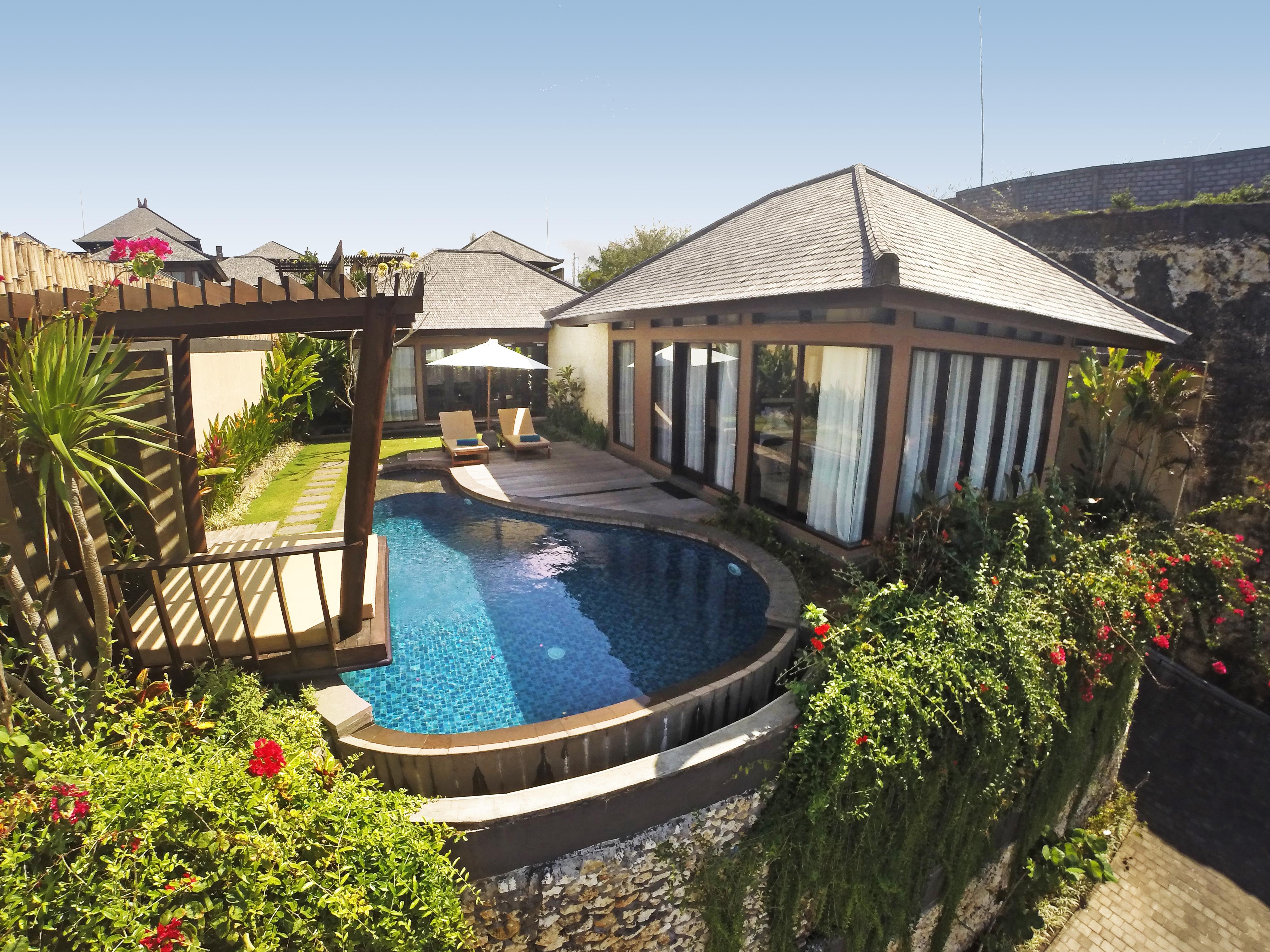 Ulu Segara Luxury & 5*