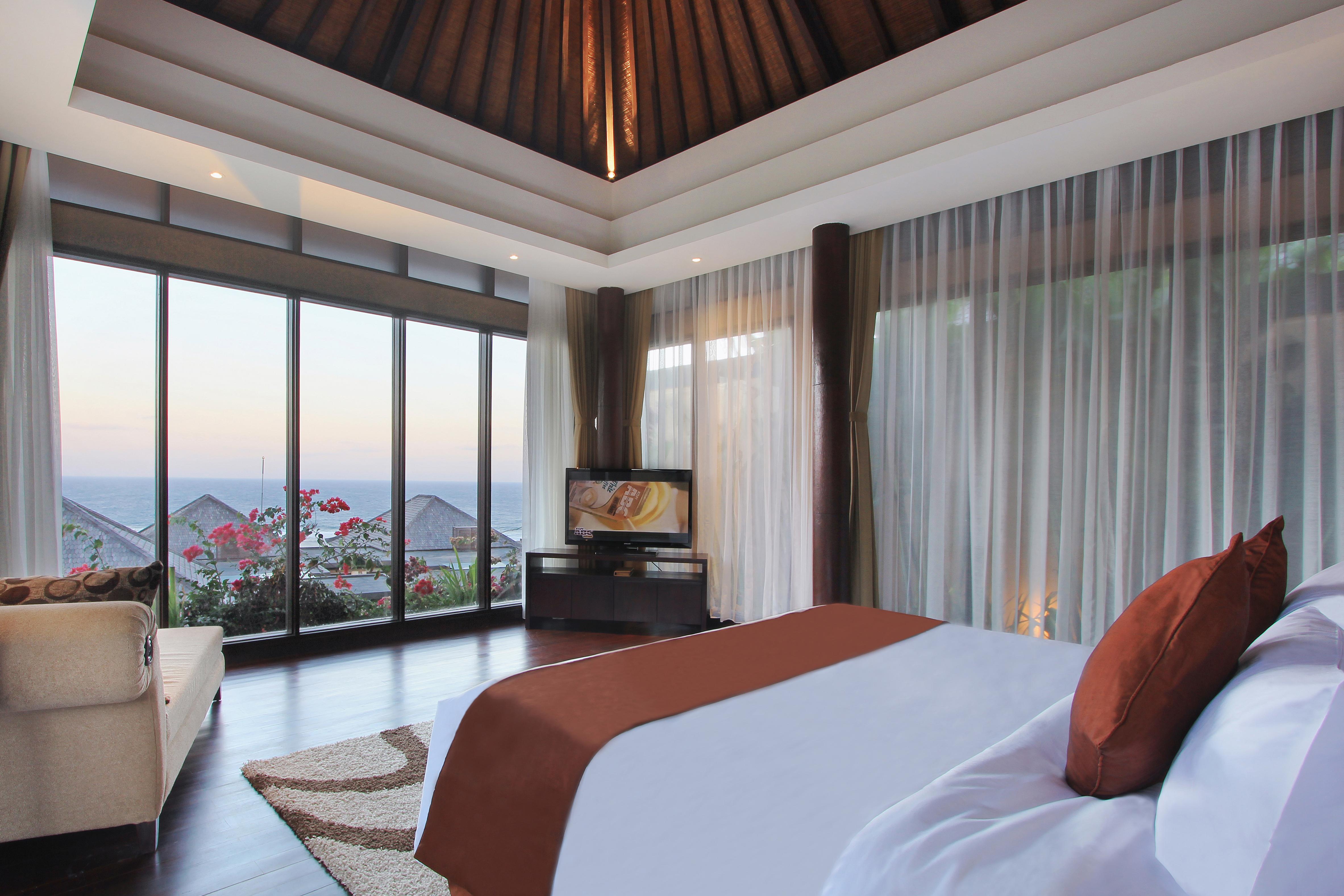Ulu Segara Luxury & 5*