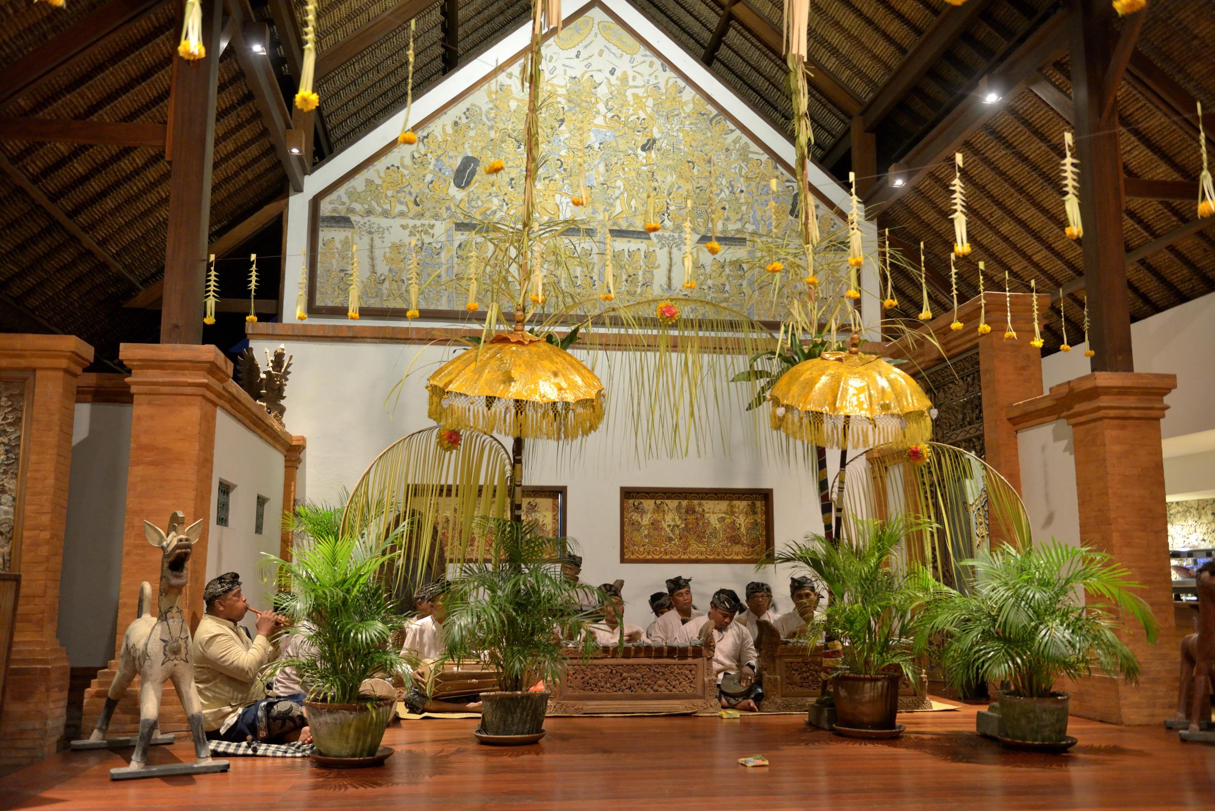 Tandjung Sari 4*