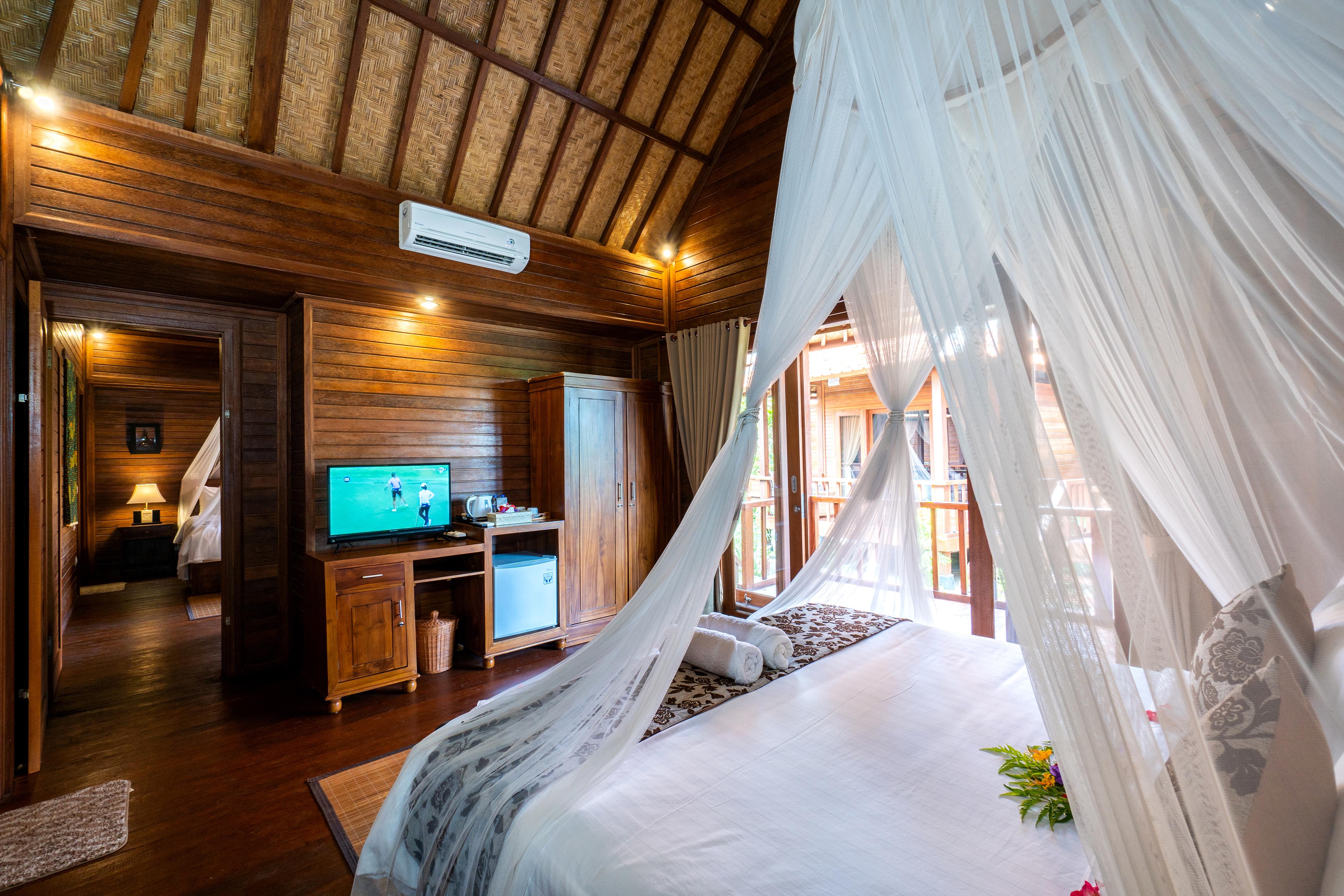 Taman liburan Bale Gede Nusa Nusa Lembongan (Bali)