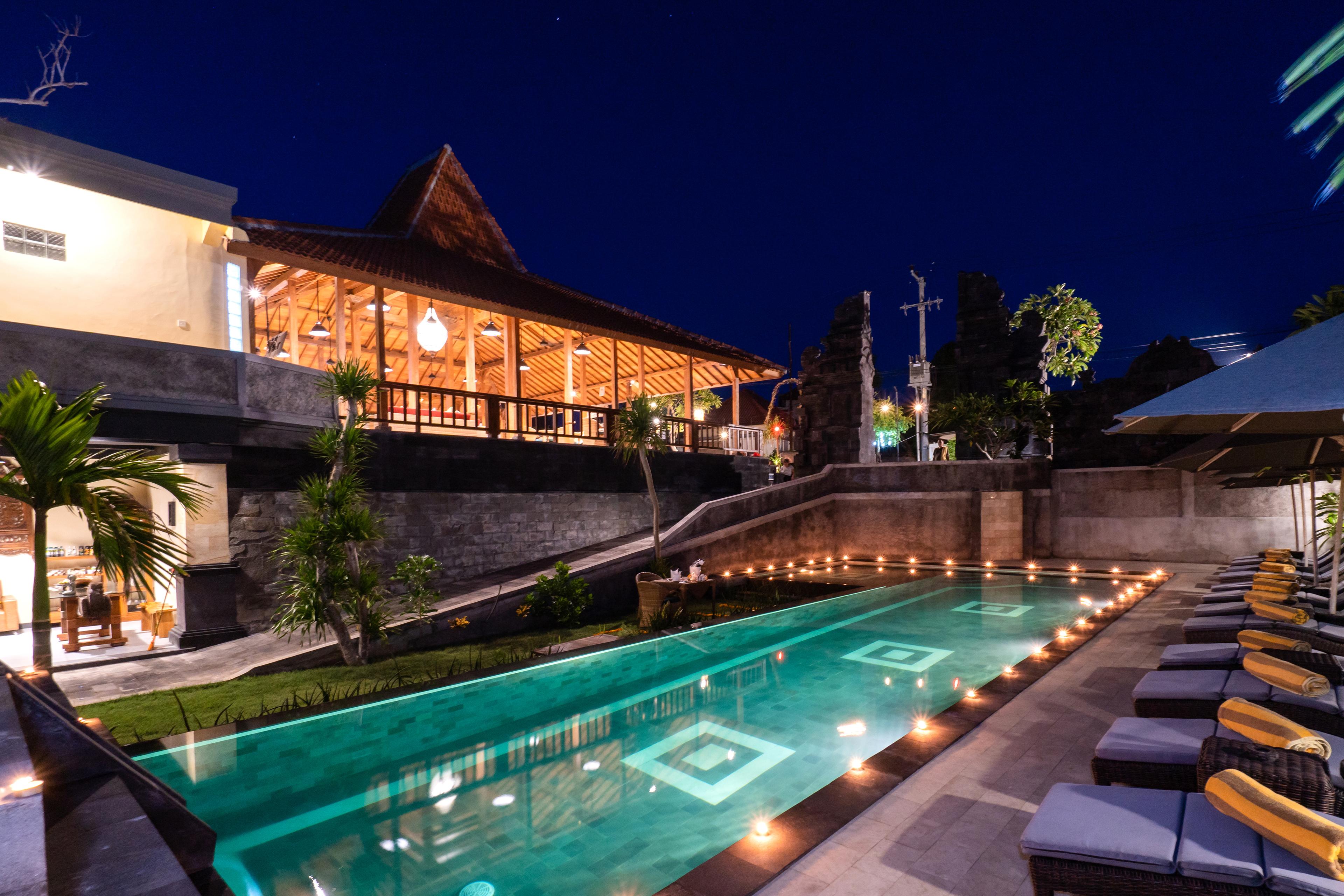 Bale Gede Nusa Taman liburan Nusa Lembongan (Bali)