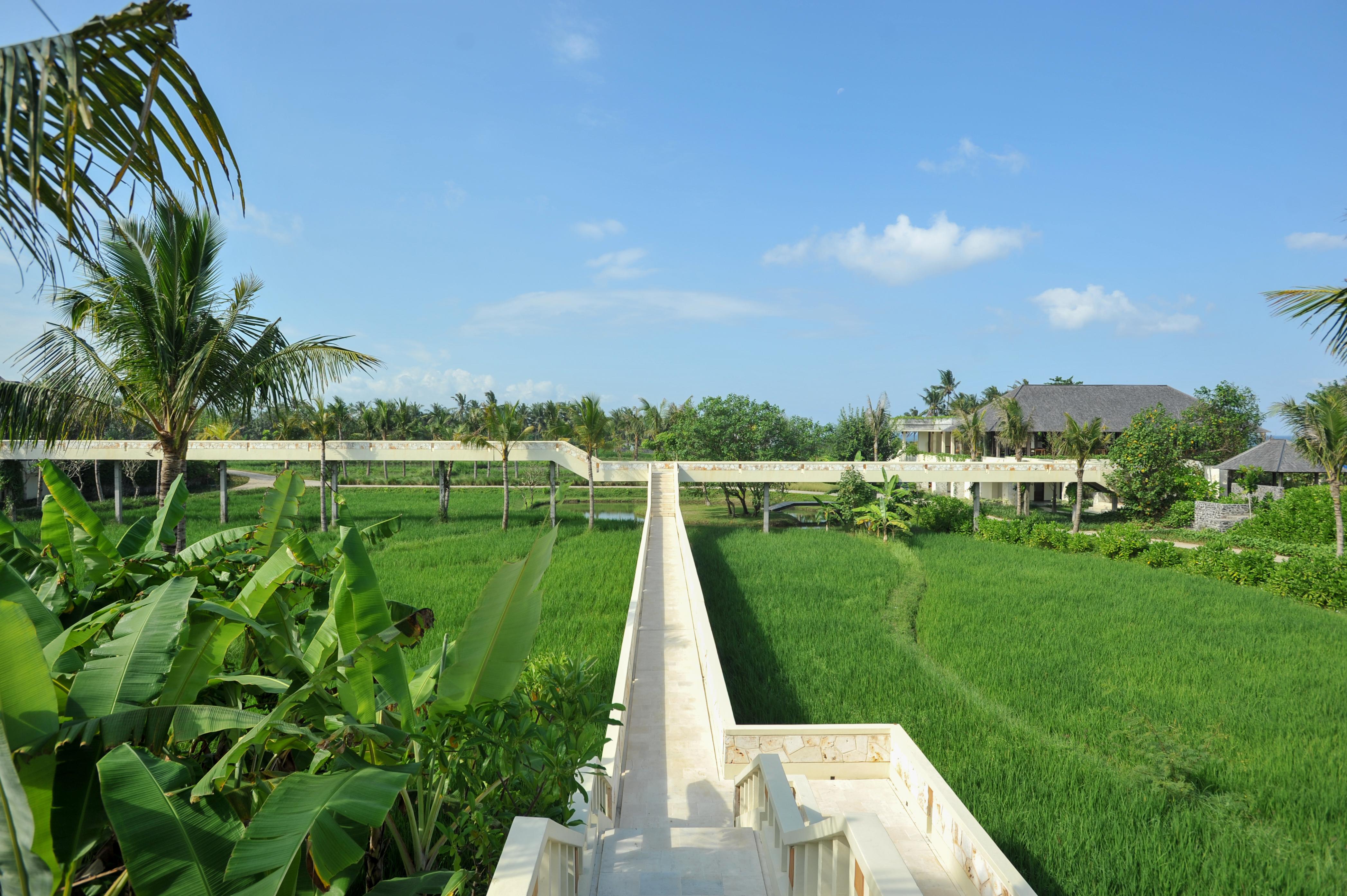 Komaneka At Resort