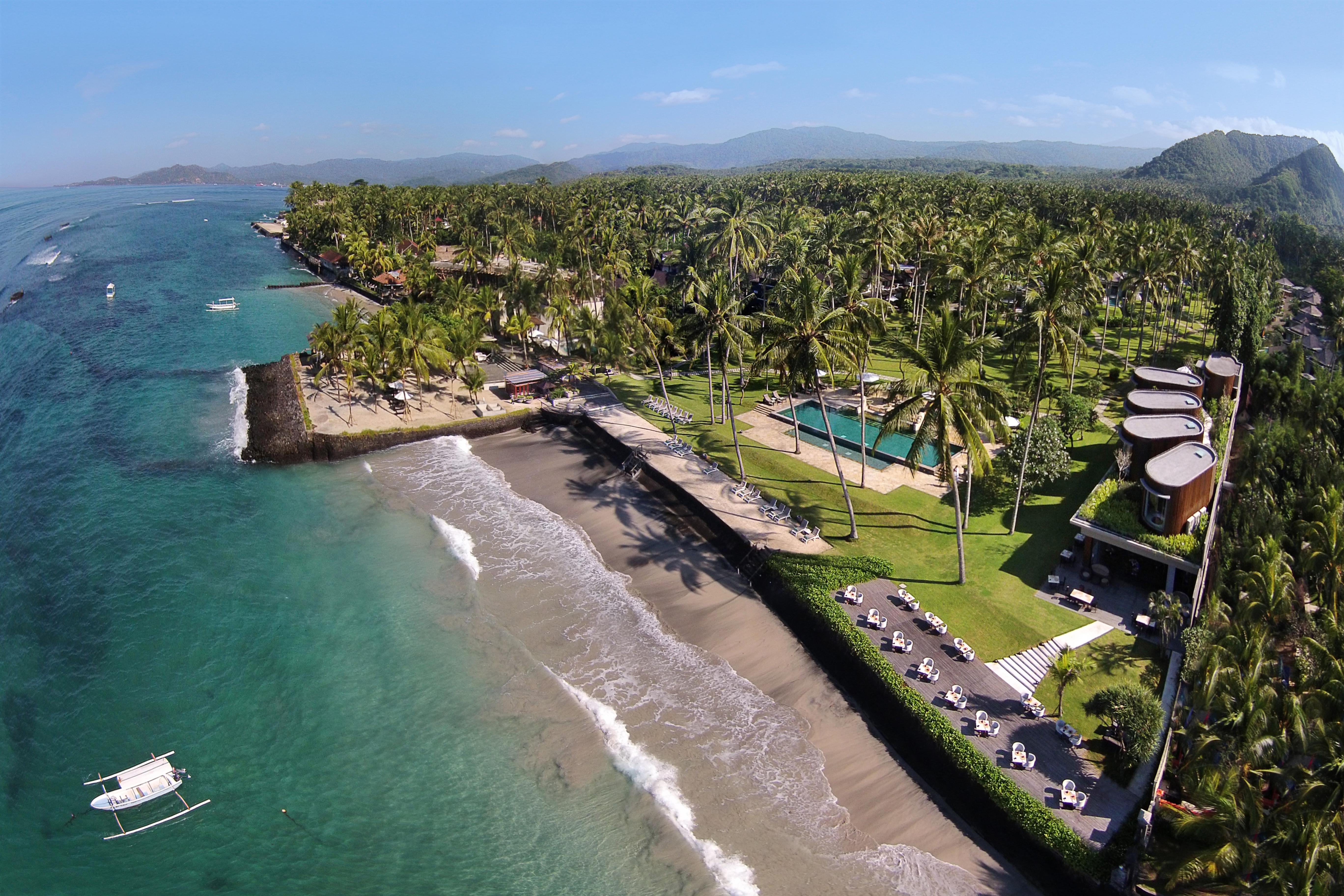 Resor Candi & 4*