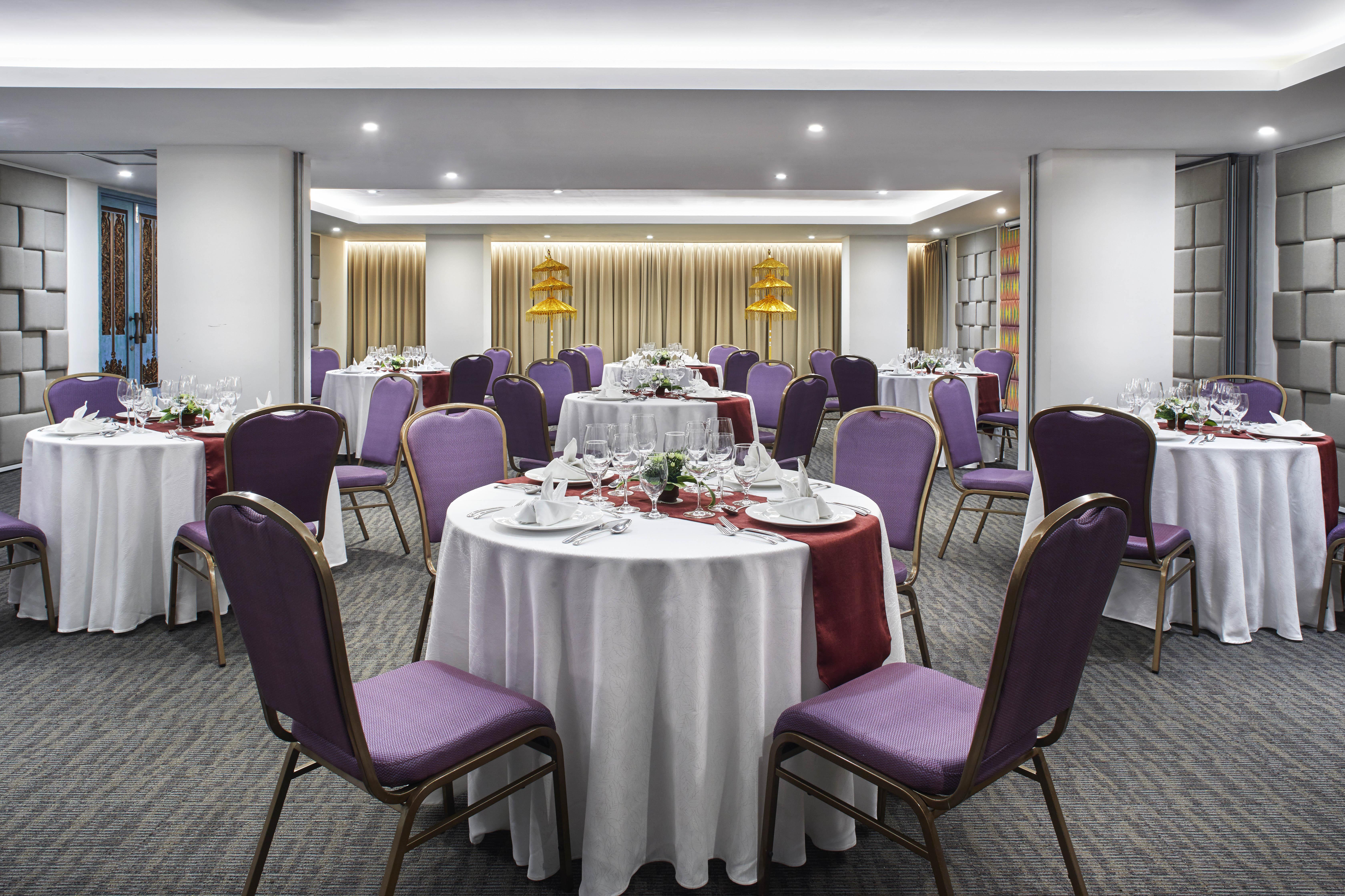 Hotel Jambuluwuk Oceano 5*