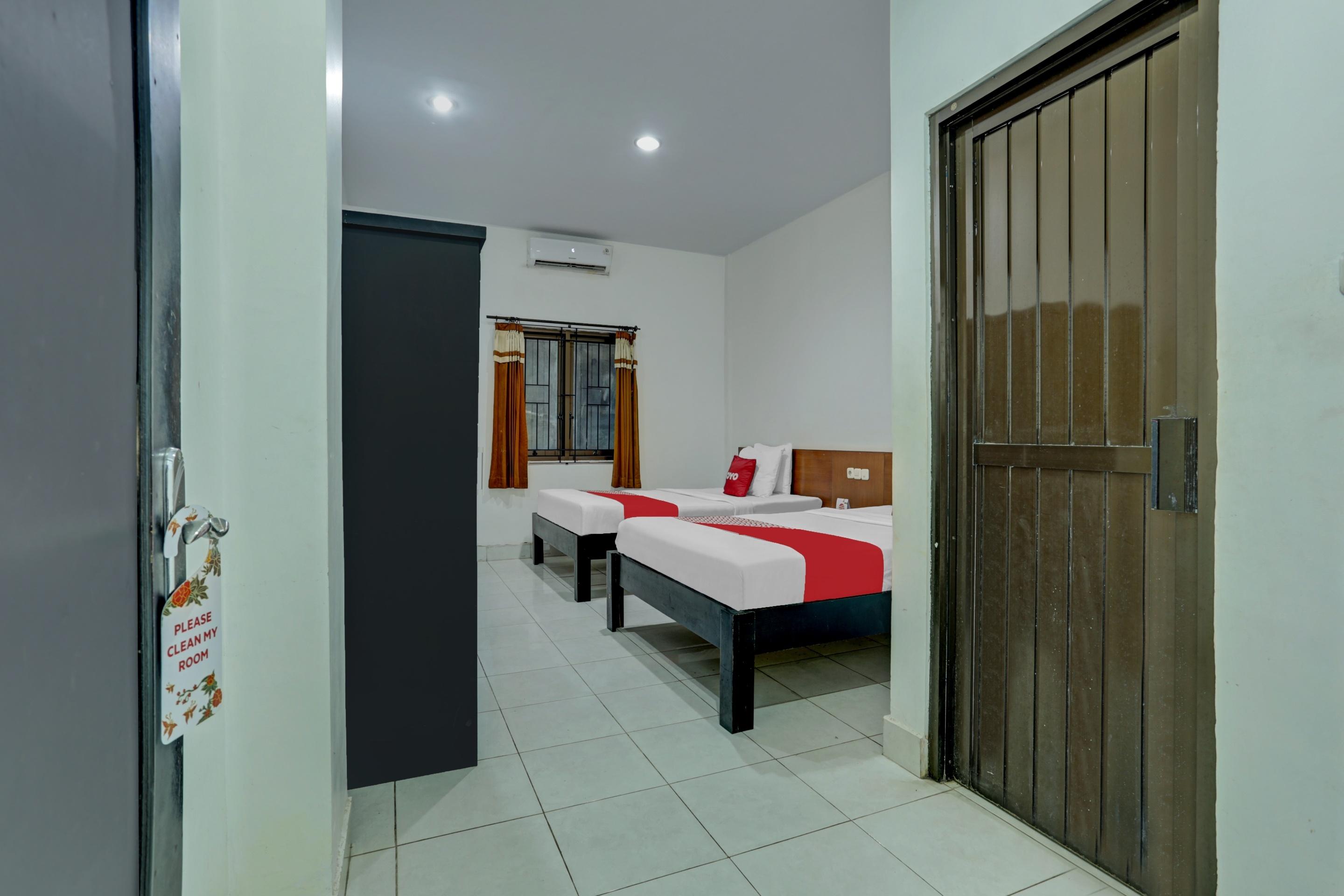 Oyo 90067 Nuansa Indah Hotel Denpasar (Bali)