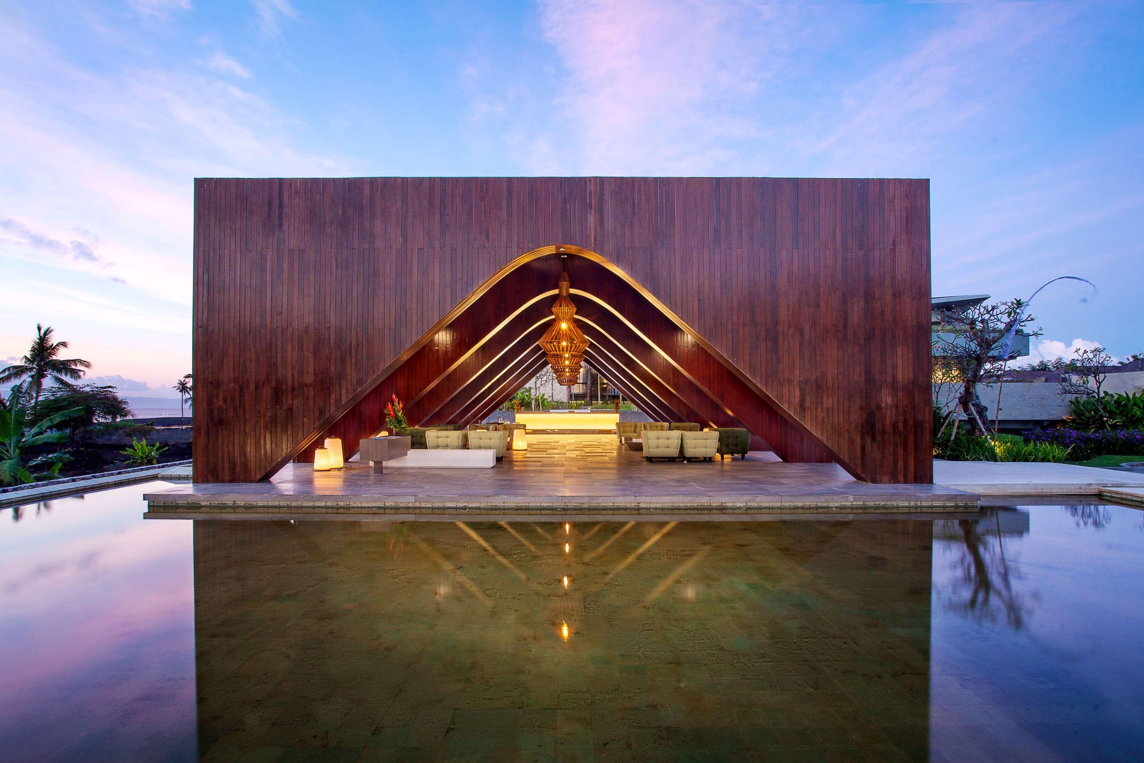 Wyndham Tamansari Jivva Resort Bali 5*