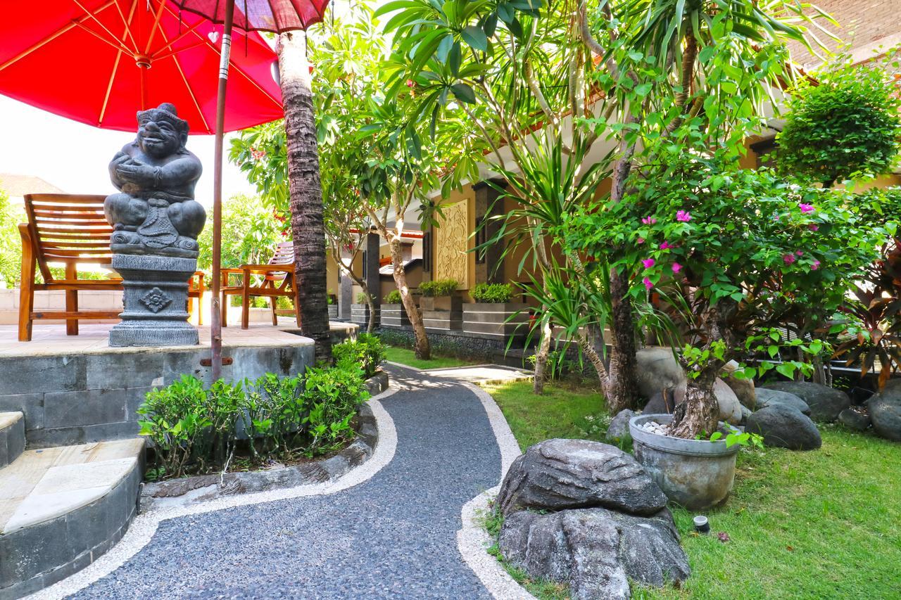 Hotel Gora Kuta (Bali)