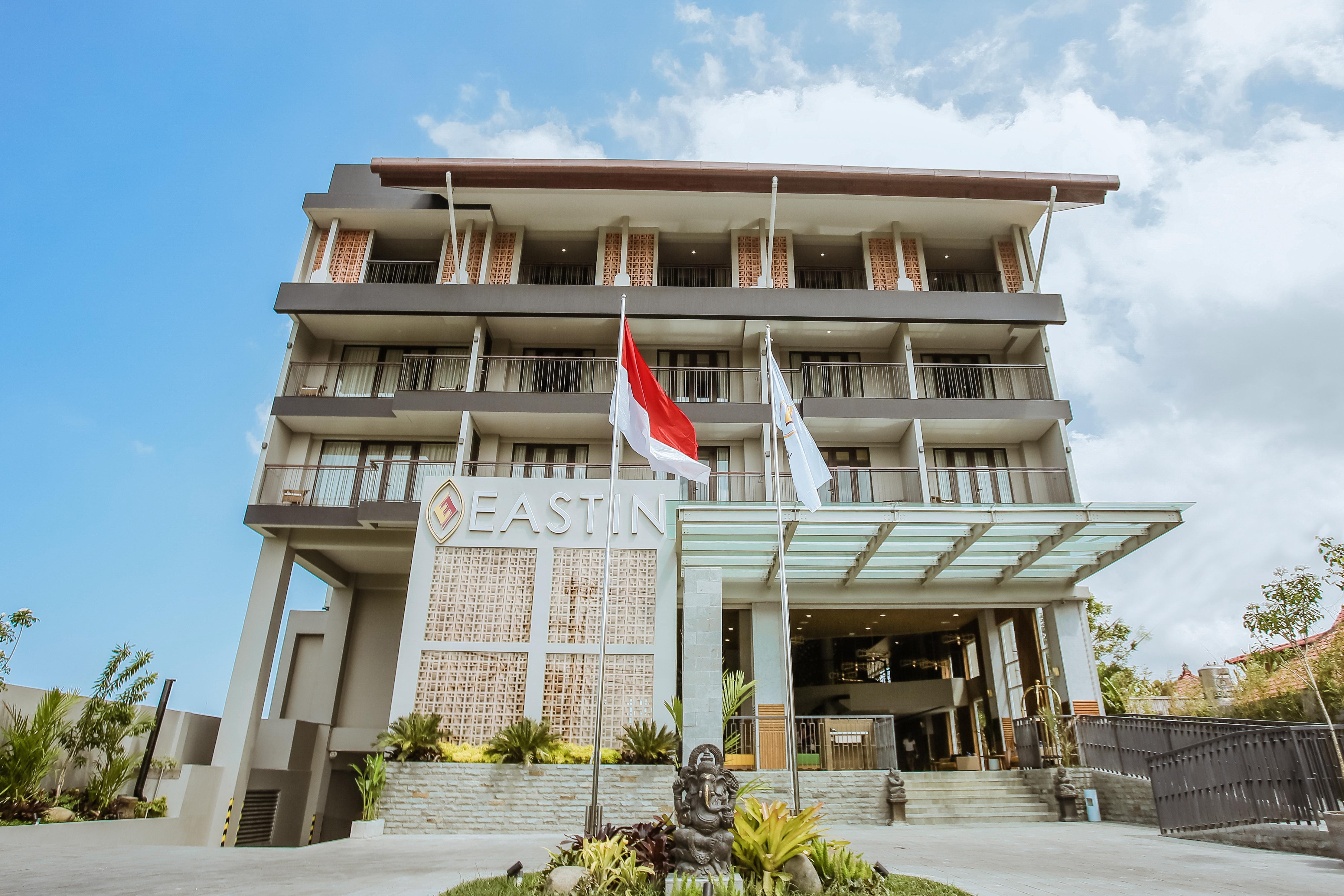 Eastin Ashta Hotel