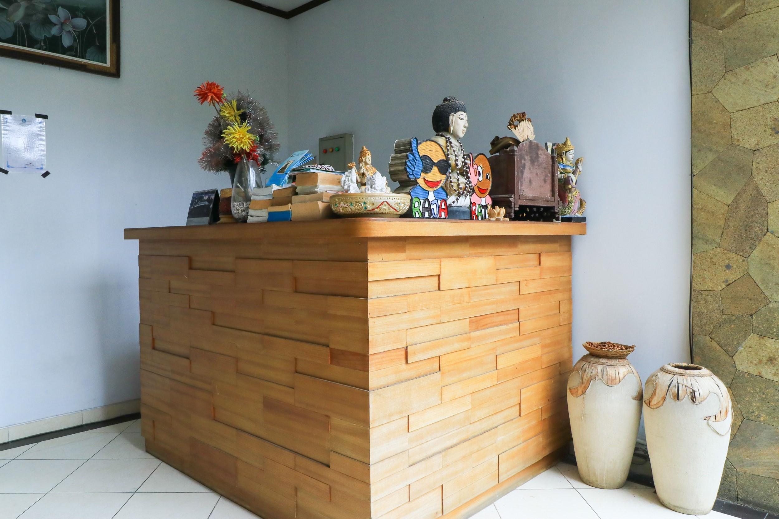 Puri Jayaraja Guest house 2*