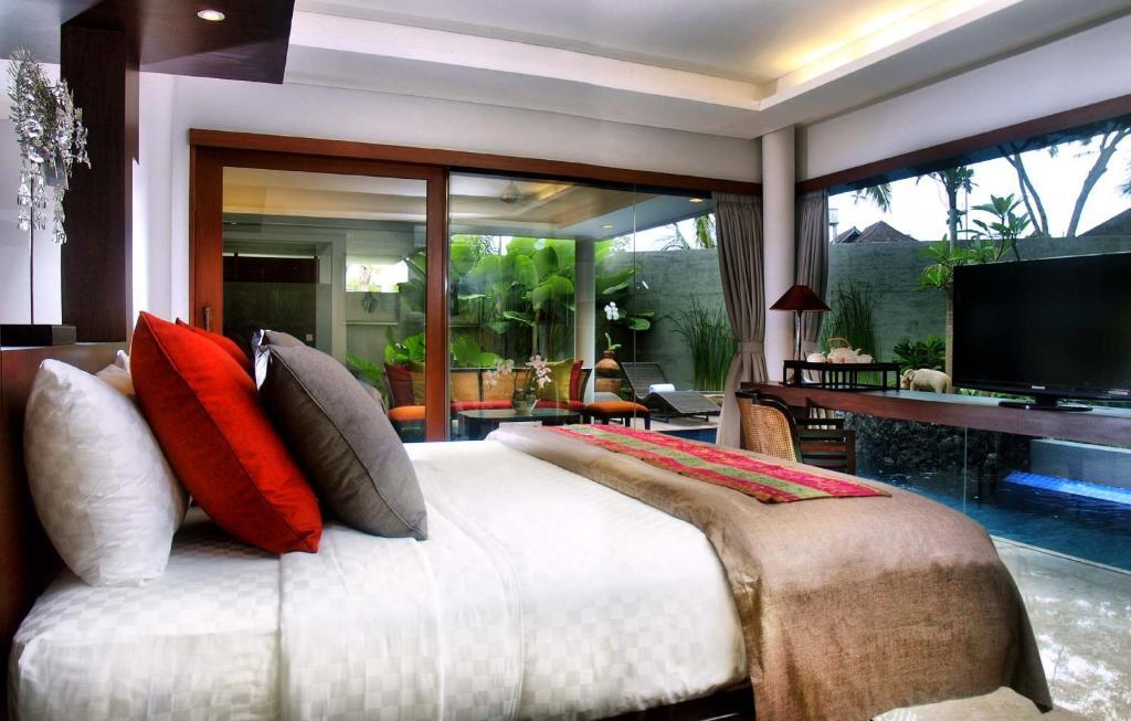 Royal Kamuela & At Monkey Forest (adults Only) Resort Ubud (Bali)