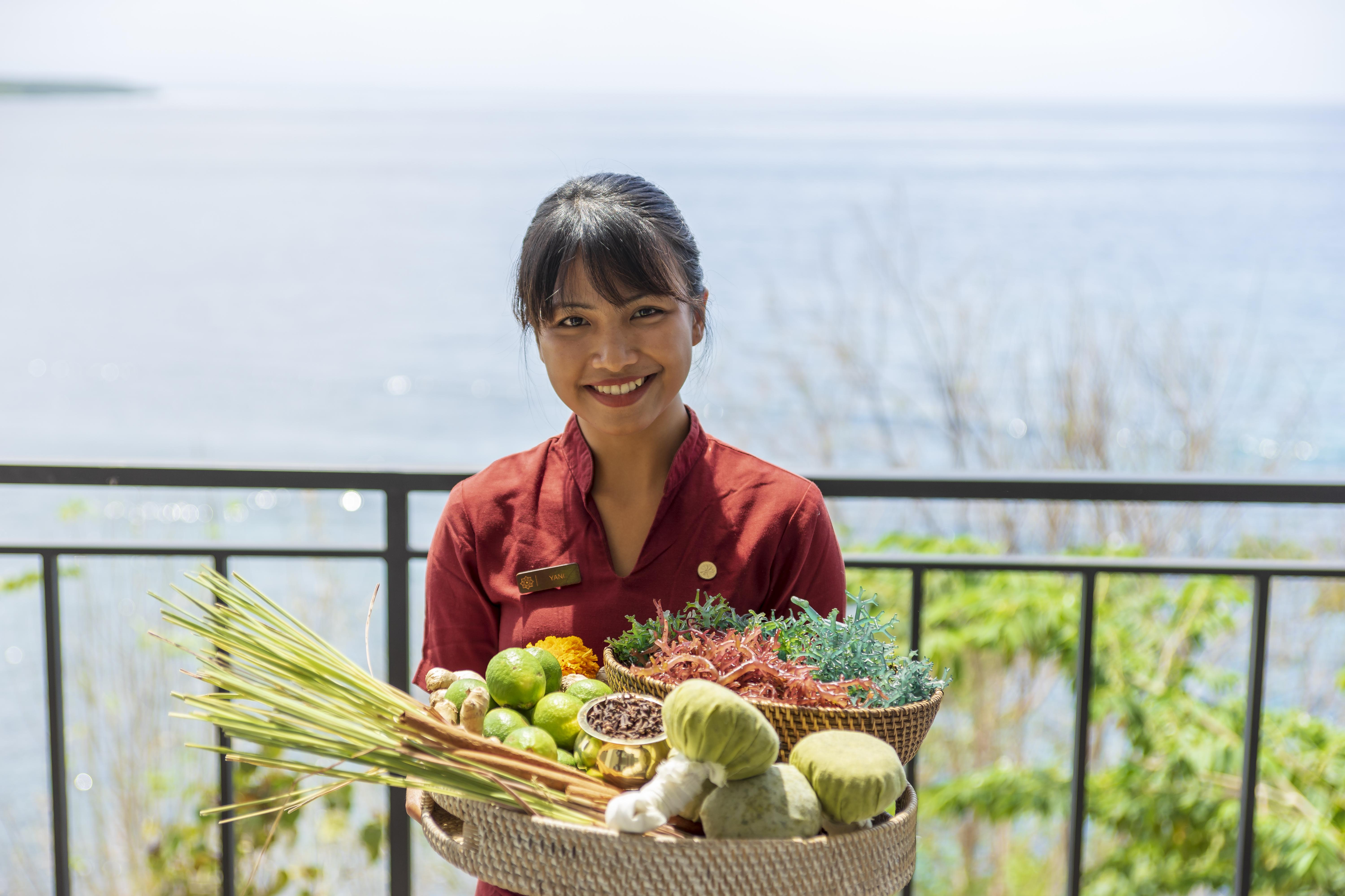 Adiwana Warnakali Resort Toyapakeh
