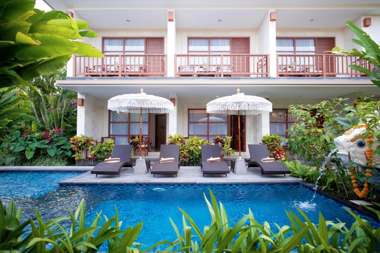Wisma tamu Kayu Sugih Palace *