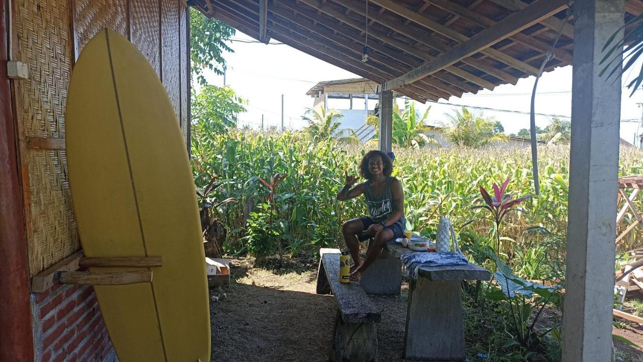 Ayolah Surf House &surf Camp Homestay *