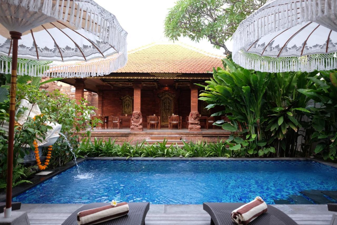 Kayu Sugih Palace Wisma tamu Sanur (Bali)