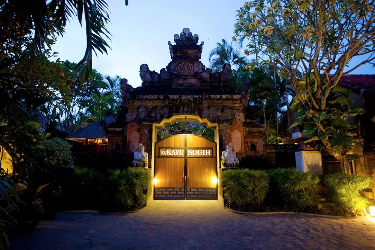 Wisma tamu Kayu Sugih Palace Sanur (Bali)