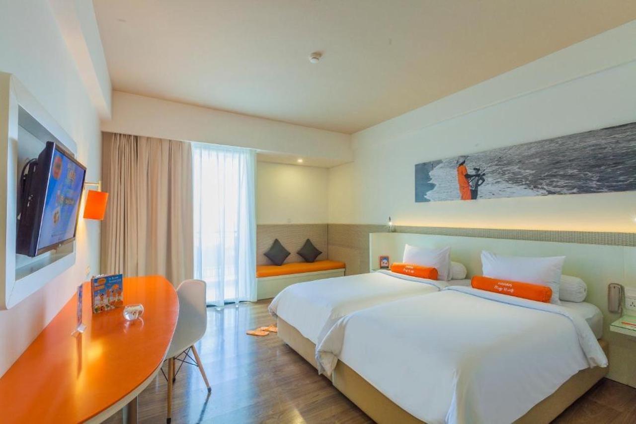 Harris Hotel