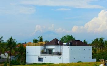 Guest house - Pererenan 