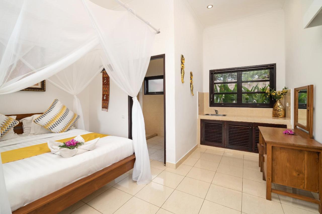 Tri Murti Villa Lovina (Bali)