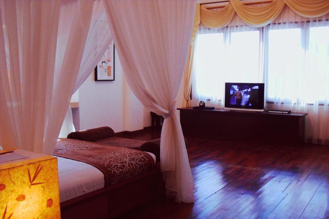 Hillstone Uluwatu Hotel 5*