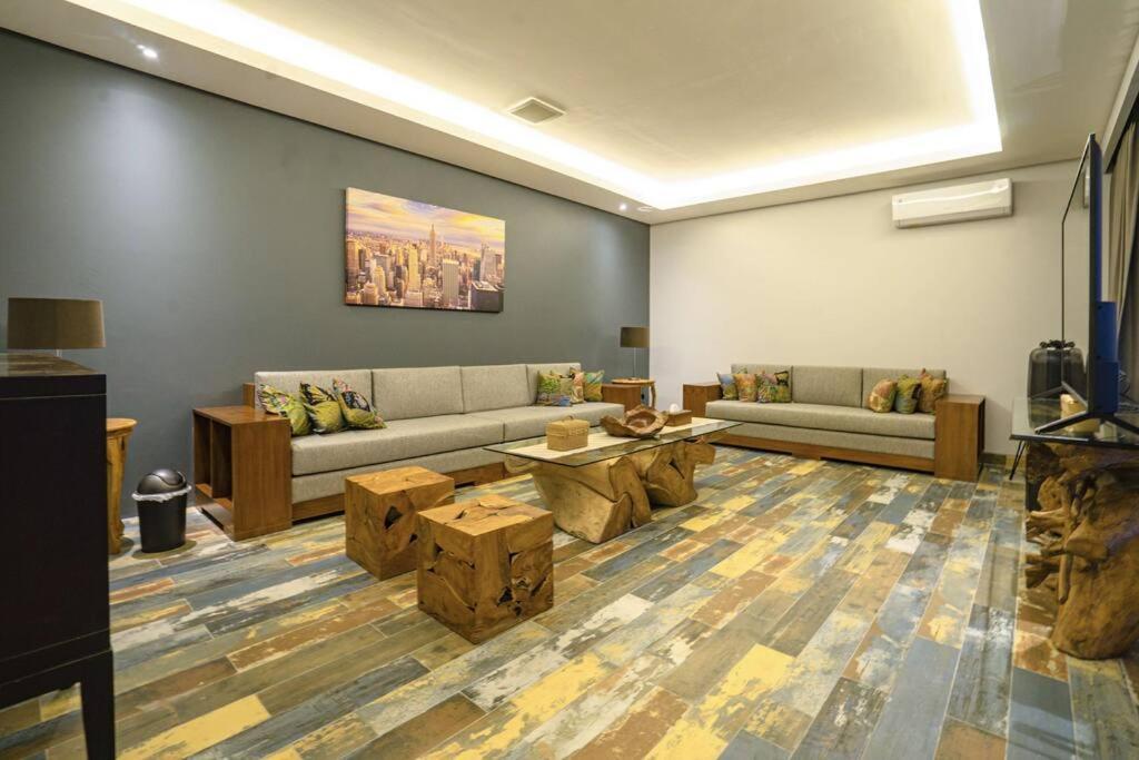 Villa Grand Uluwatu *