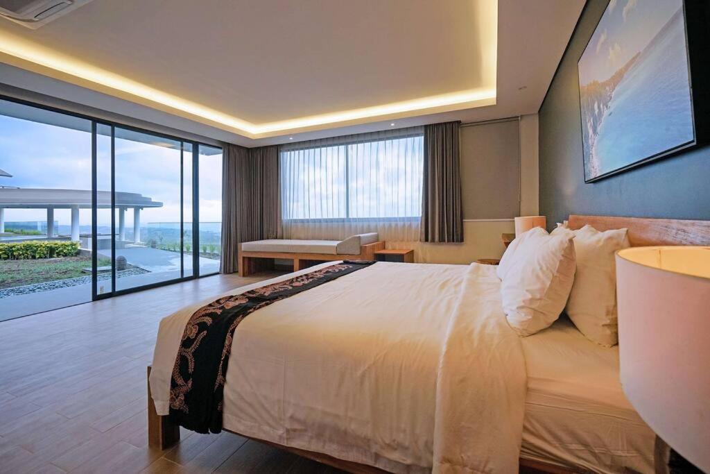 Grand Uluwatu * Ungasan (Bali)