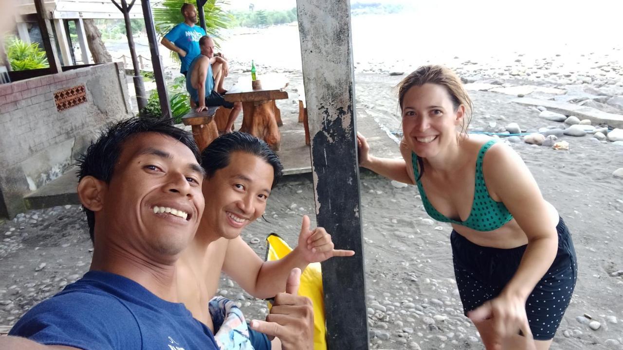 Ayolah Surf House &surf Camp