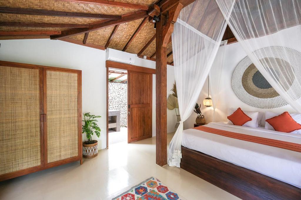 Resort Kayu Mama And