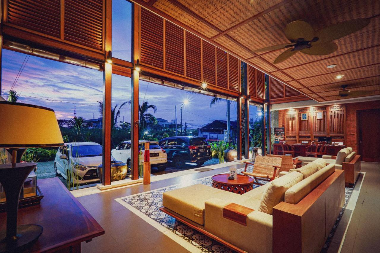 Sampatti Hotel Seminyak (Bali)