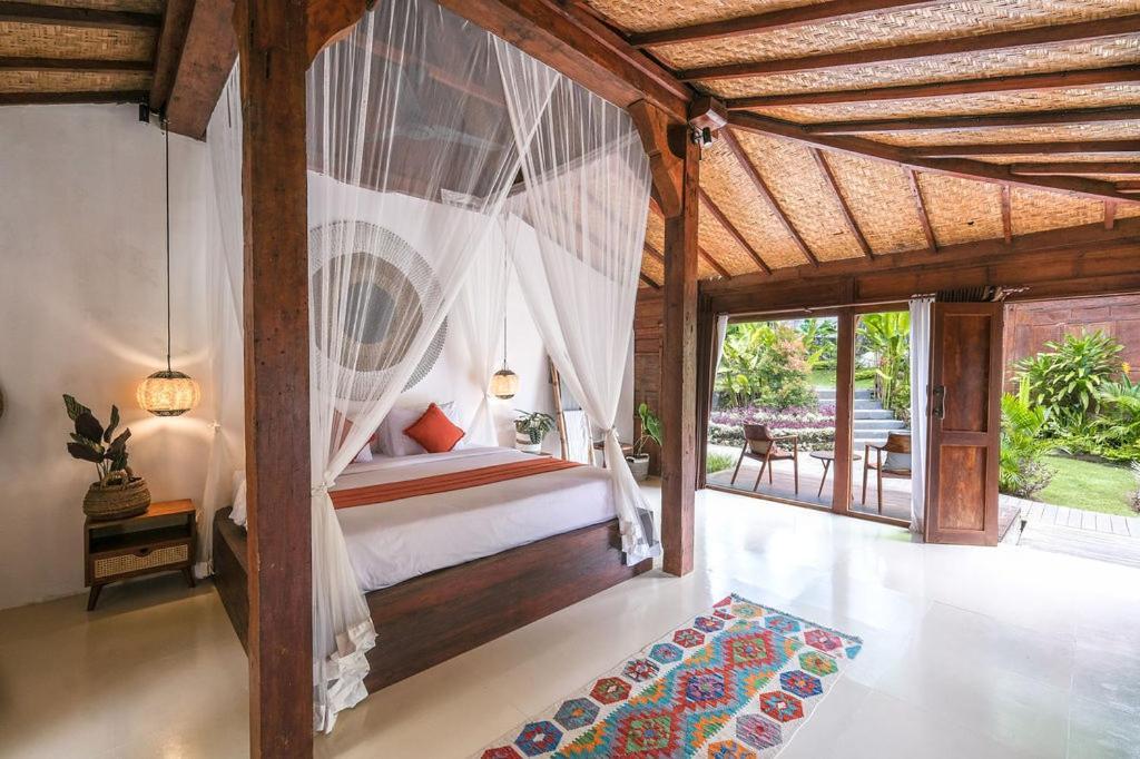 Kayu Mama And Resort