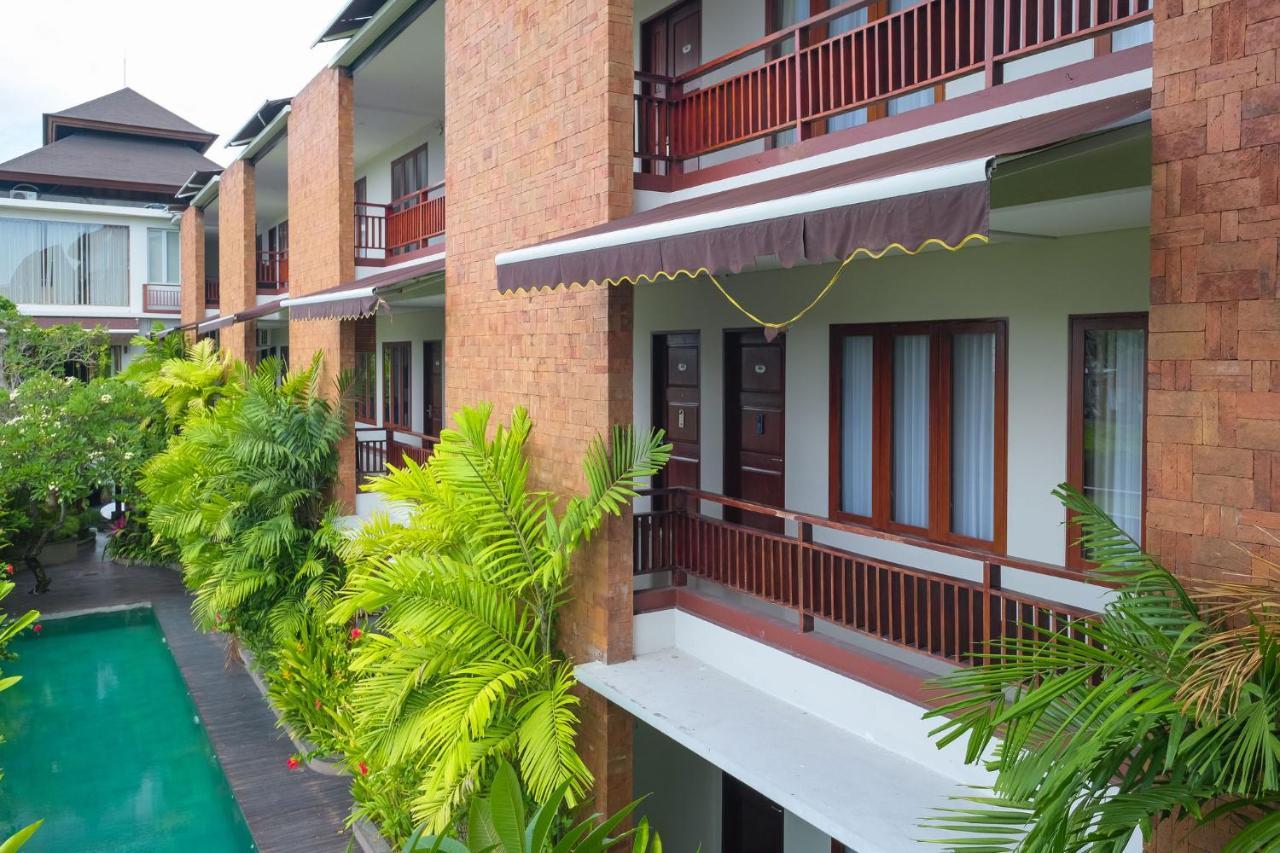 Djabu Seminyak 4*