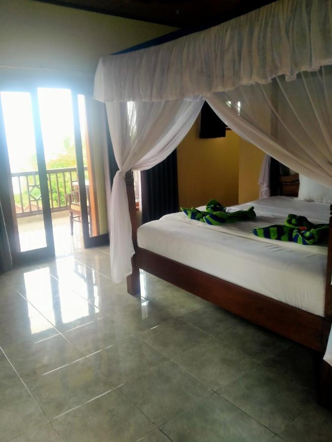 Coral Bay Bali Amed (Bali)