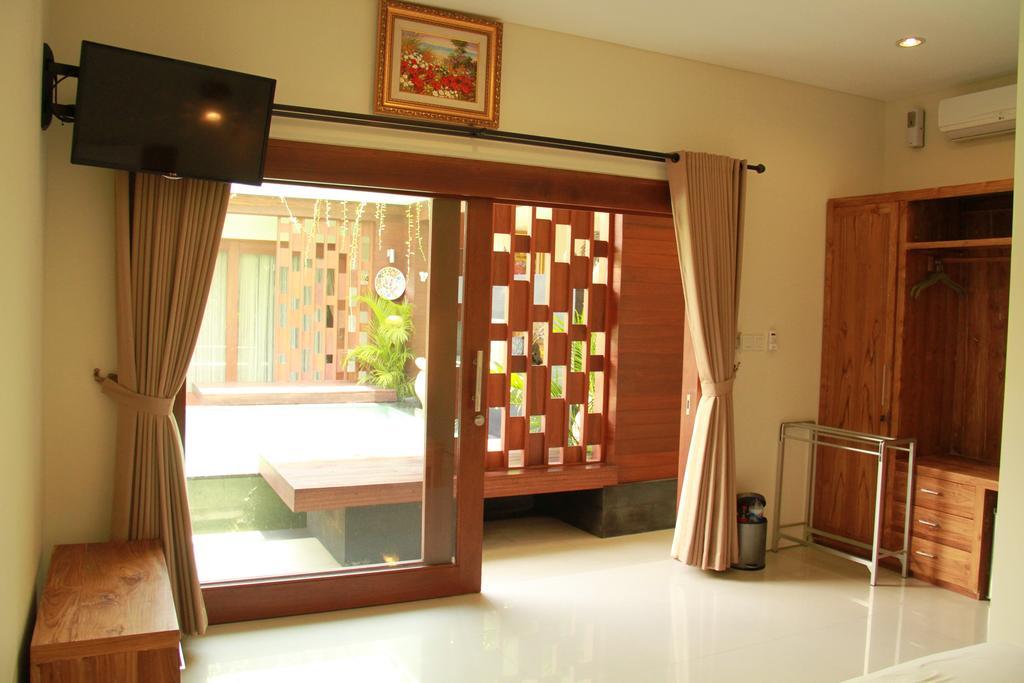 Putri * Sanur (Bali)