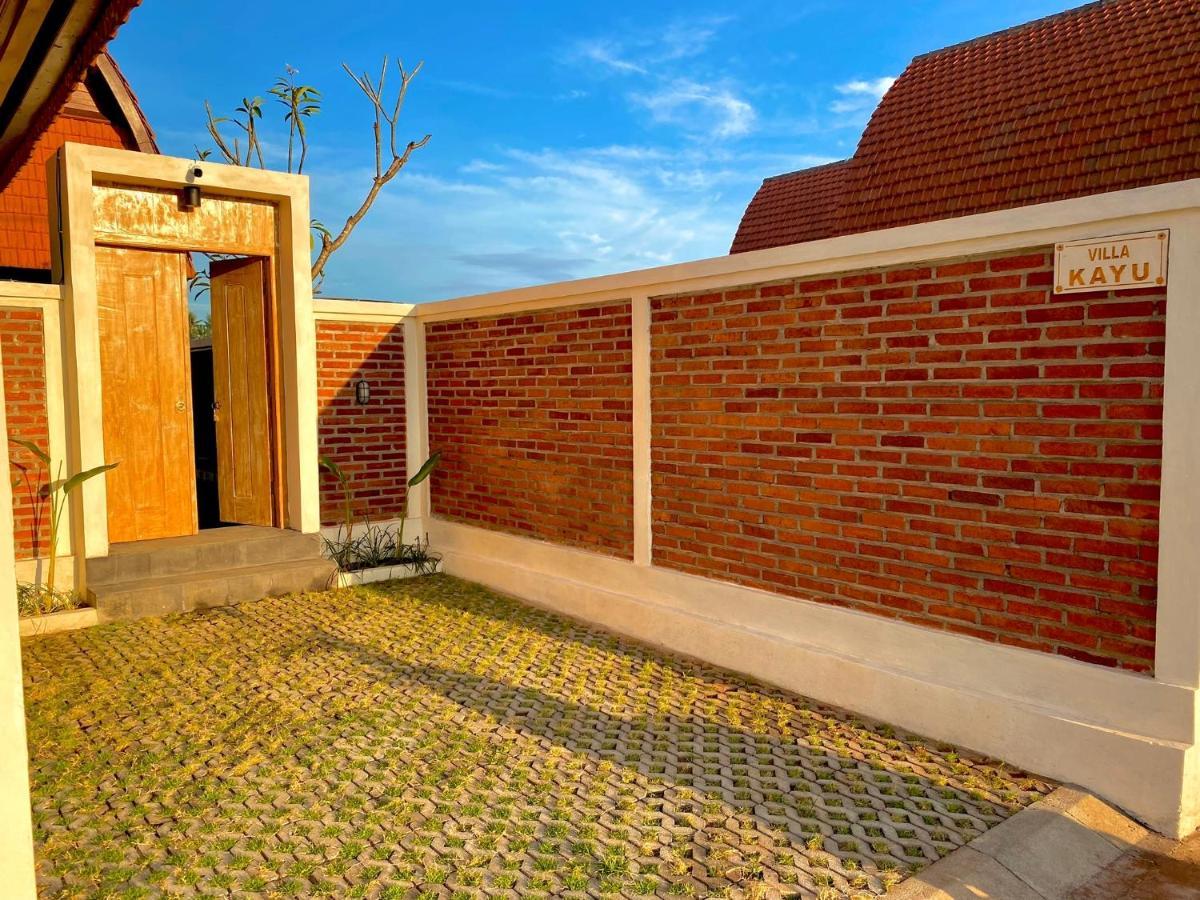 Bhumi Lovina & Villa