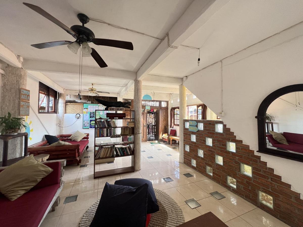 Wisma tamu Seabreeze Bali Canggu (Bali)