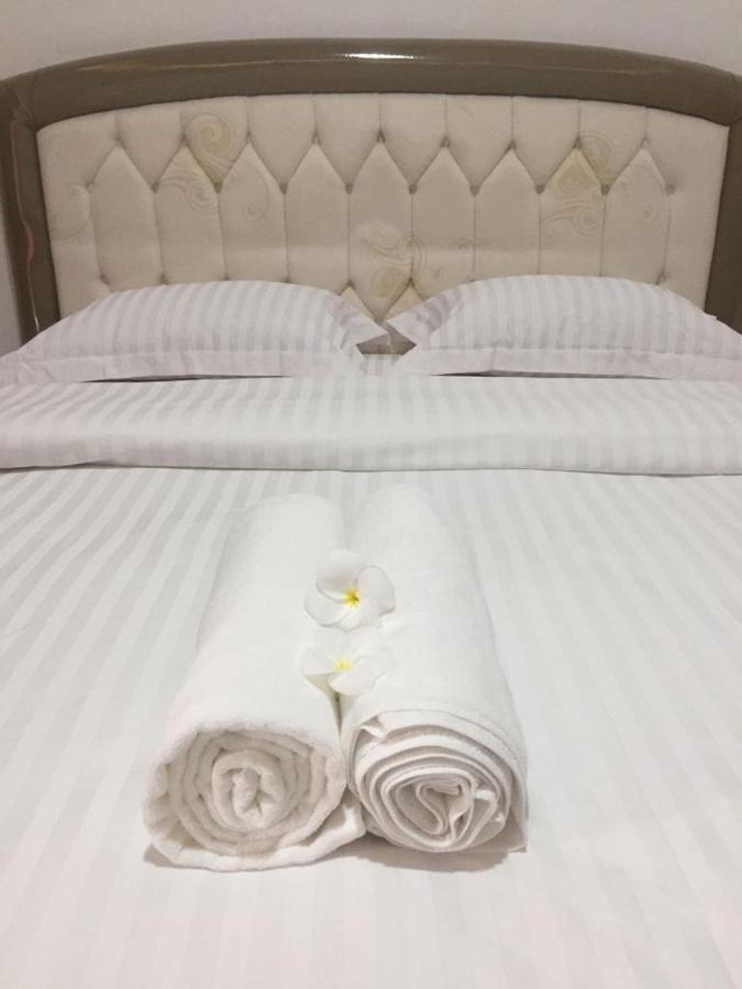 Hotel My New *