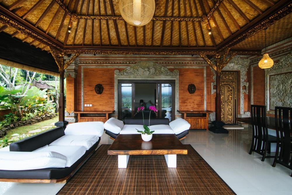 Patal Kikian Guest house 3*